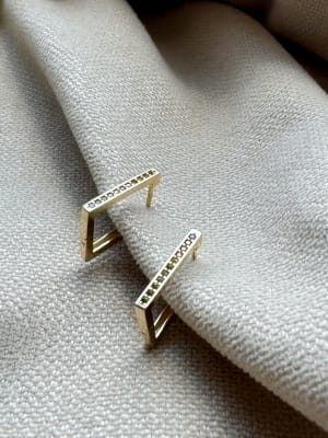 Złote kolczyki 585 KWADRATY Z CYRKONIAMI - miniatura 1