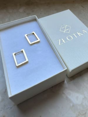 Złote kolczyki 585 KWADRATY Z CYRKONIAMI - miniatura 4