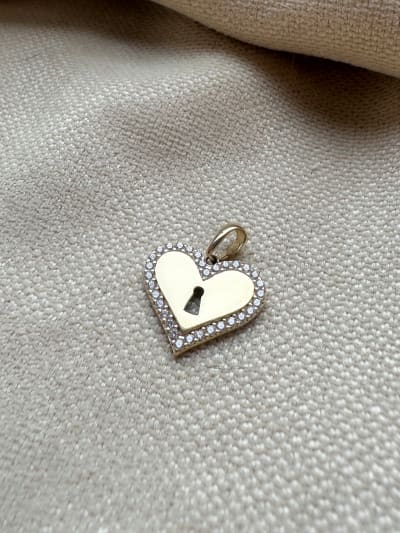 Złota zawieszka 585 SERCE, KLUCZ
