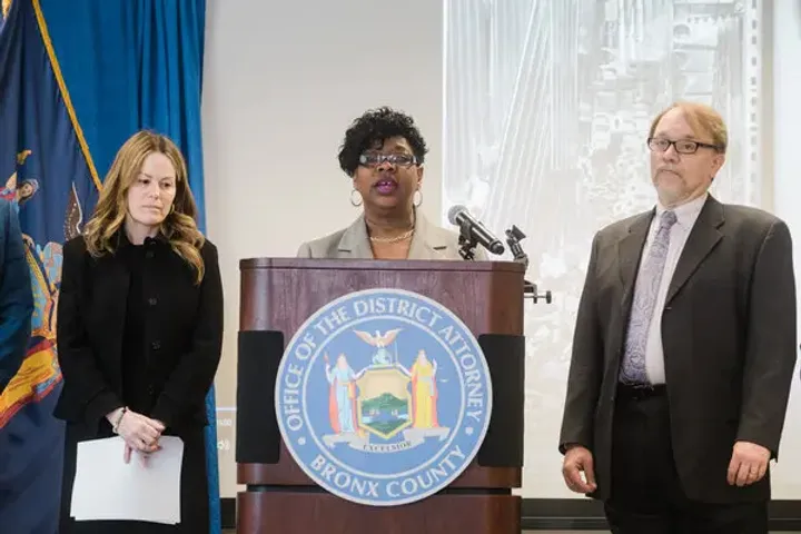 Bronx DA Employee Linked to Multi-State Credit Repair Fraud Ring | Exposé