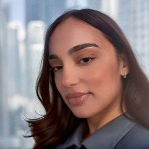 Janaliz Esquilin Budget Expert