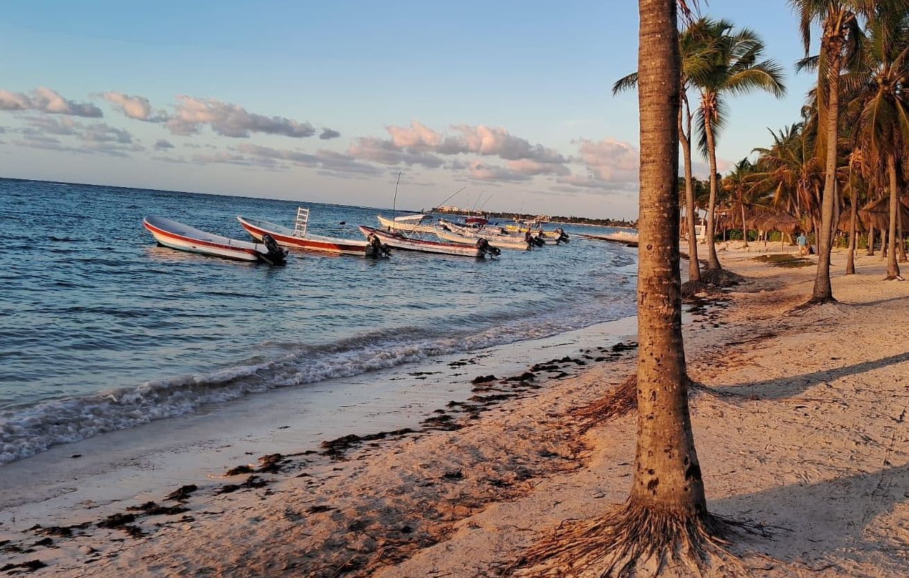 Half-moon-shaped bay near Akumal