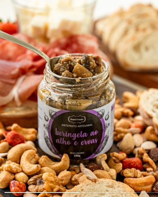 Antepasto de Berinjela ao alho e Ervas