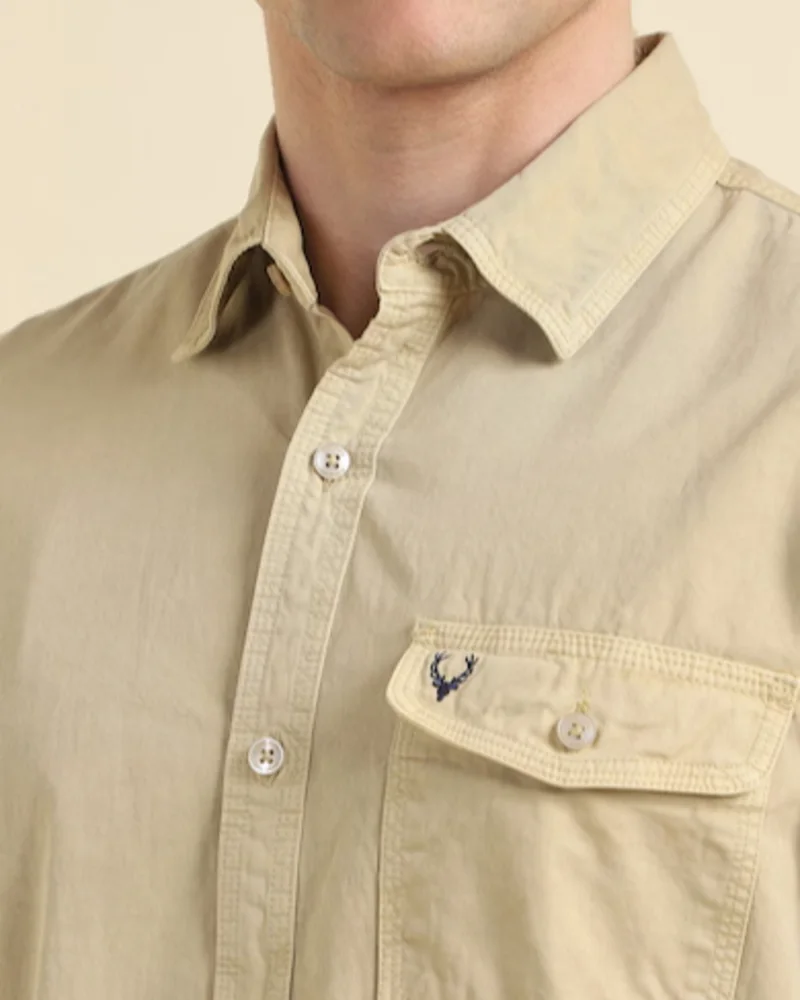 Men Beige Slim Fit Solid Casual Shirts - View 3