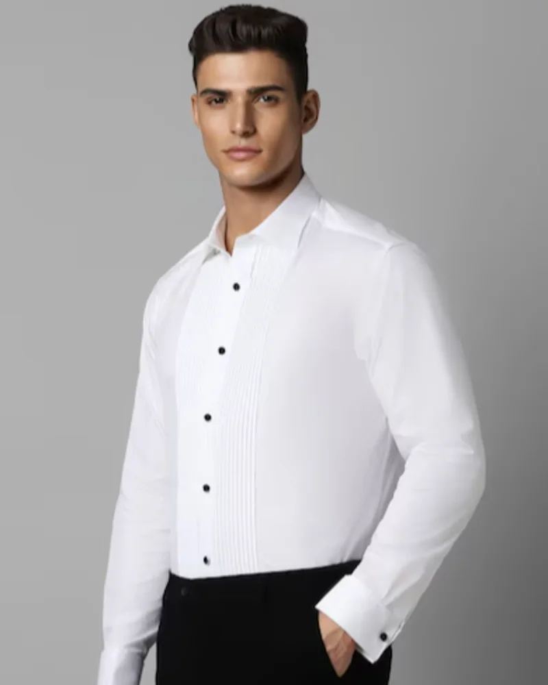 Men White Classic Fit Solid Formal Shirt - View 3