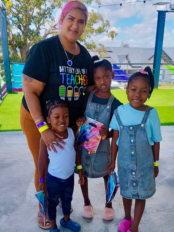 Miss Mungal and her students!