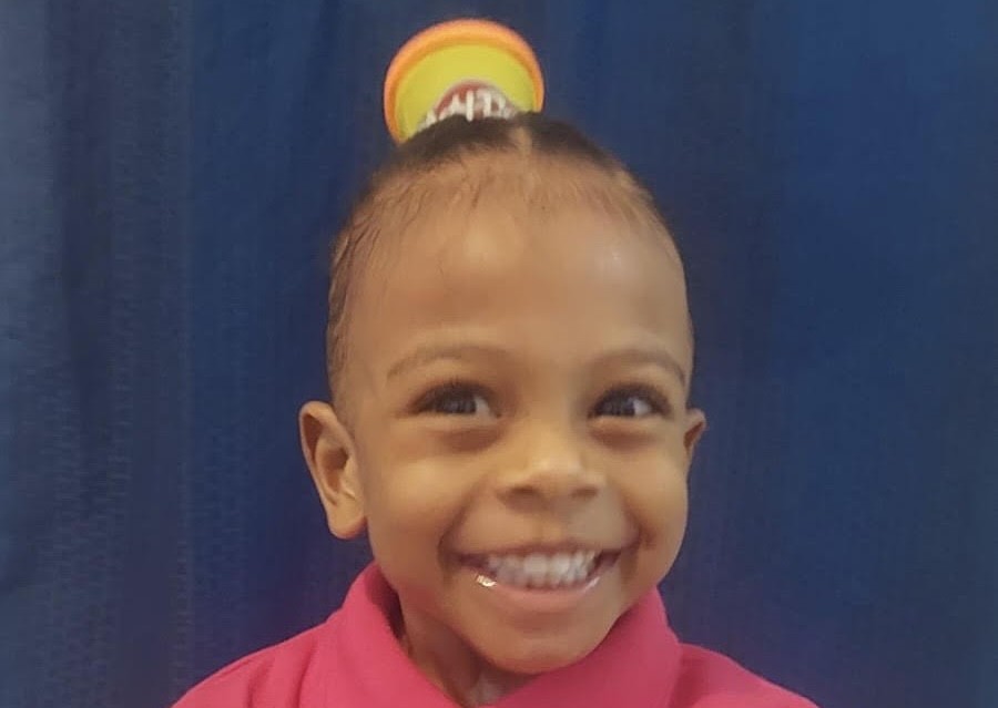 Jahzara in her crazy hairstyle.