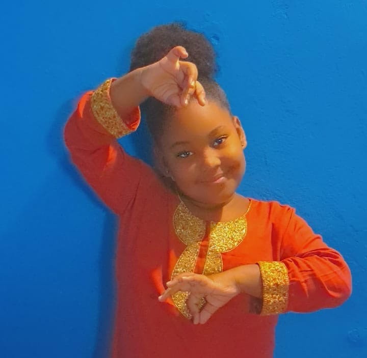 Arianna in her ethnic wear.