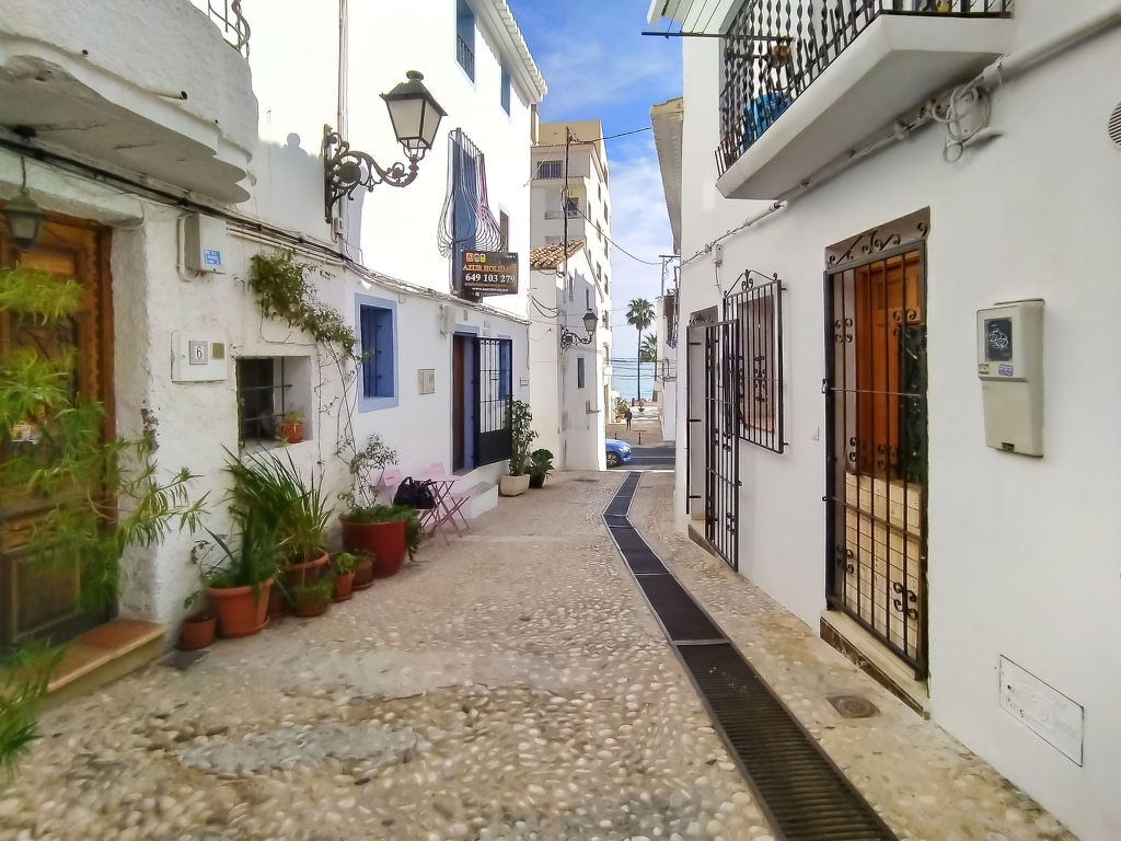 Discover Altea