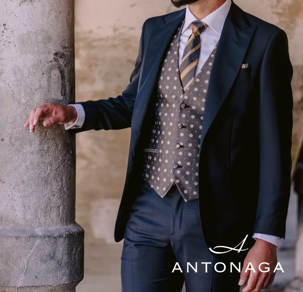 traje ROA ULLA 4