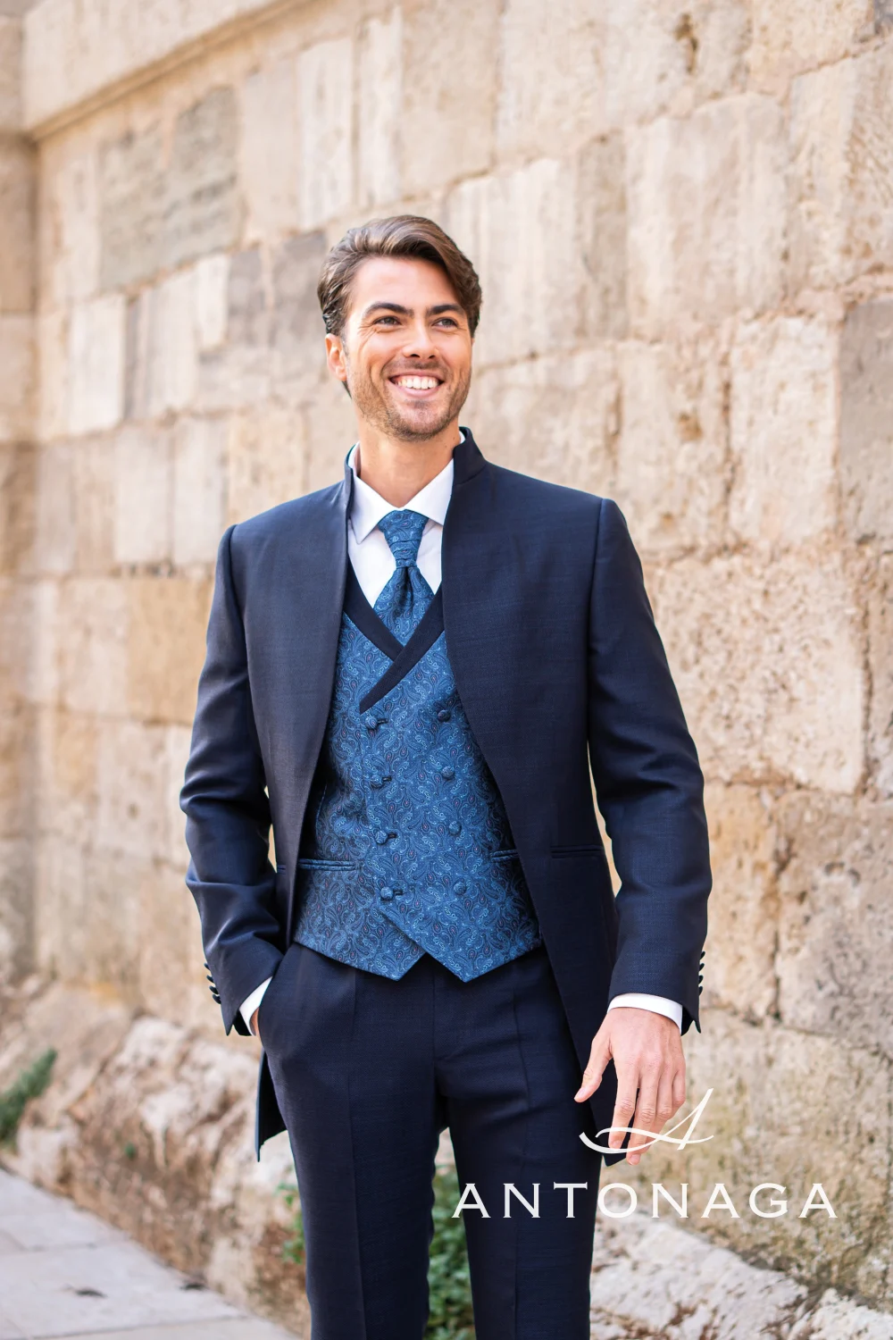 Traje MASTER azul marino con azul marino con solapa de sin solapa — Antonaga FANTASIA — detalle