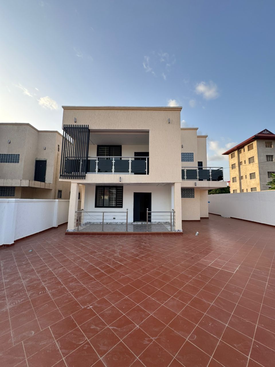 Newly fully furnished 4-bedroom house for sale