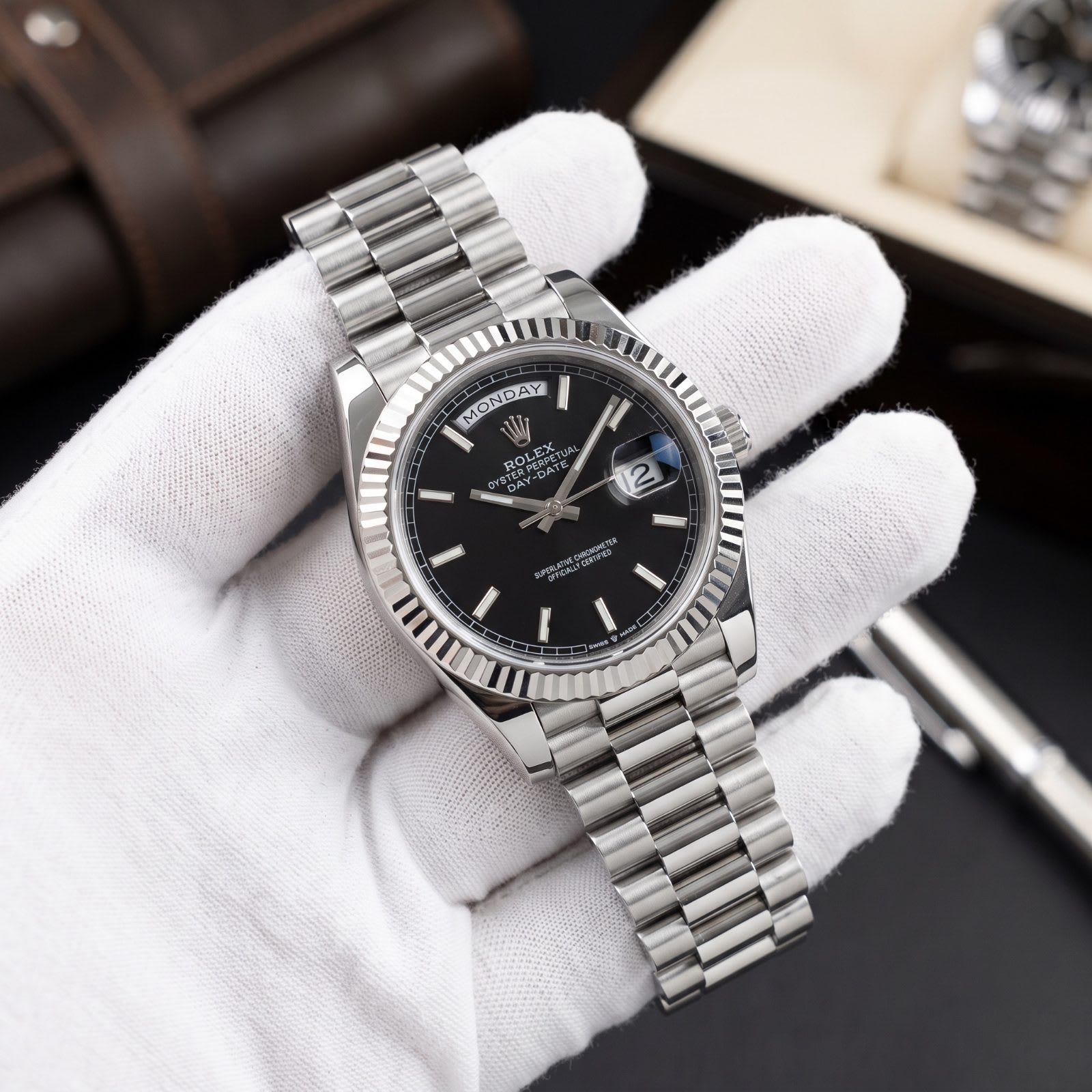 Rolex Oyster Perpetual Day-Date - view 1