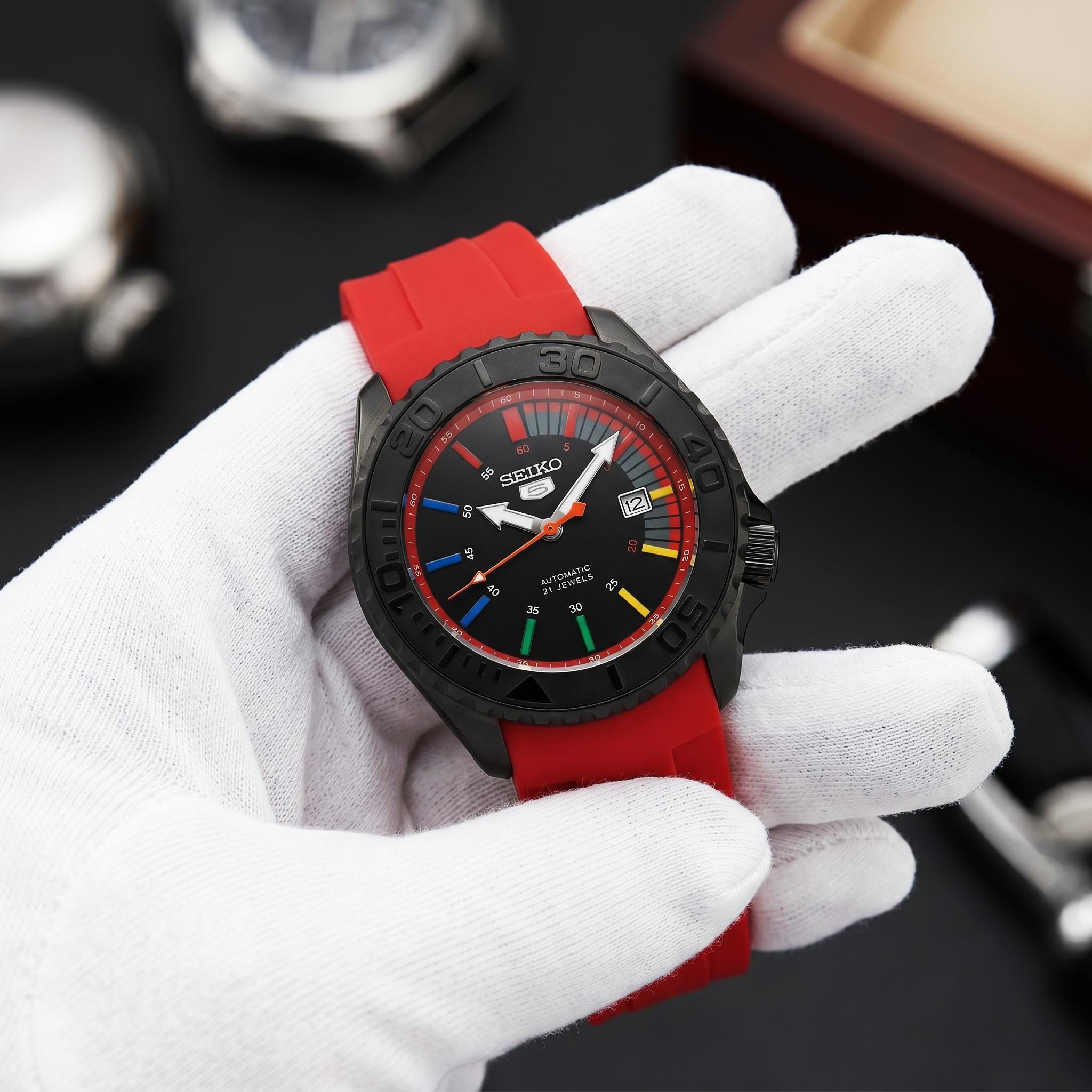 SEIKO 5 view 1