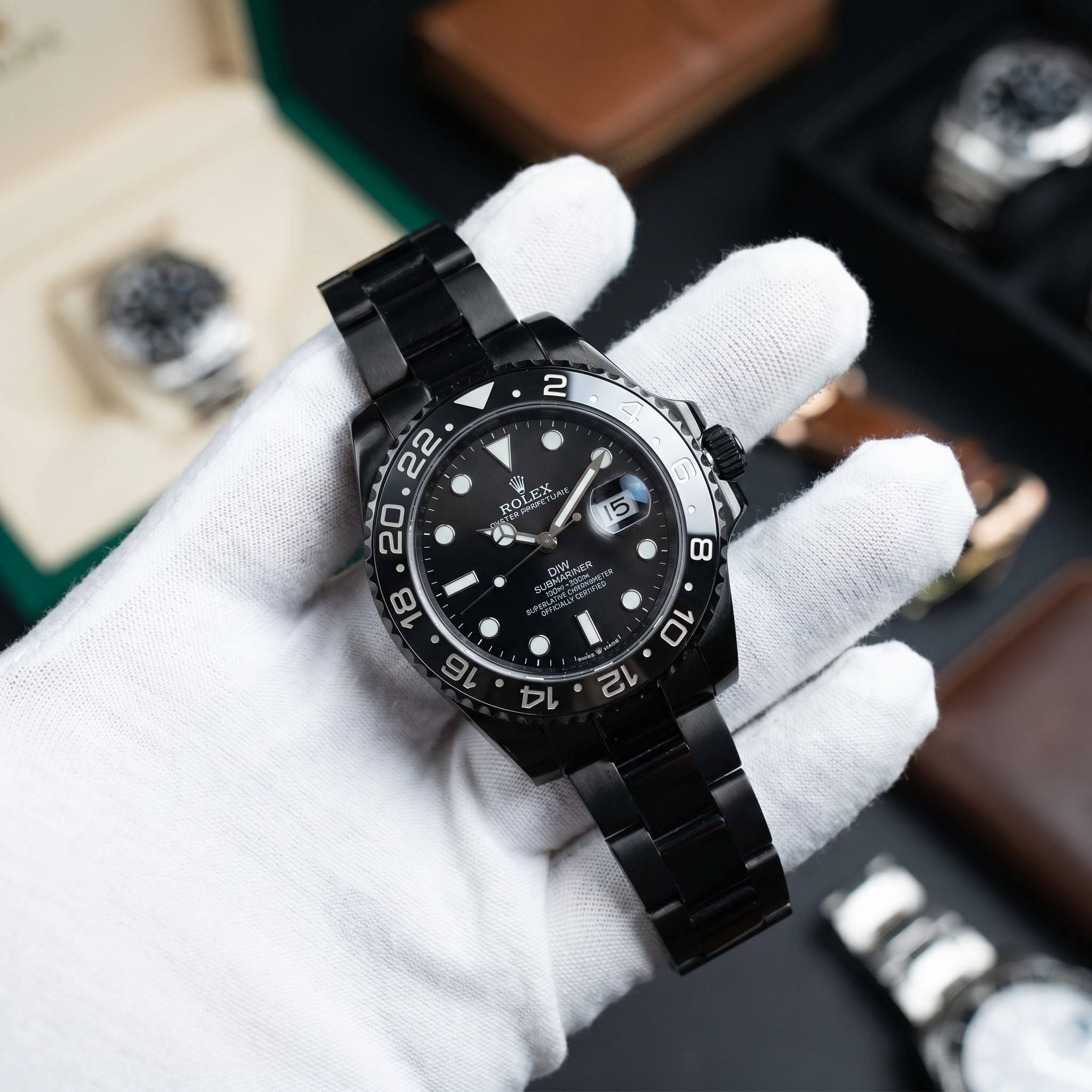 ROLEX SUBMARINER QTZ view 1