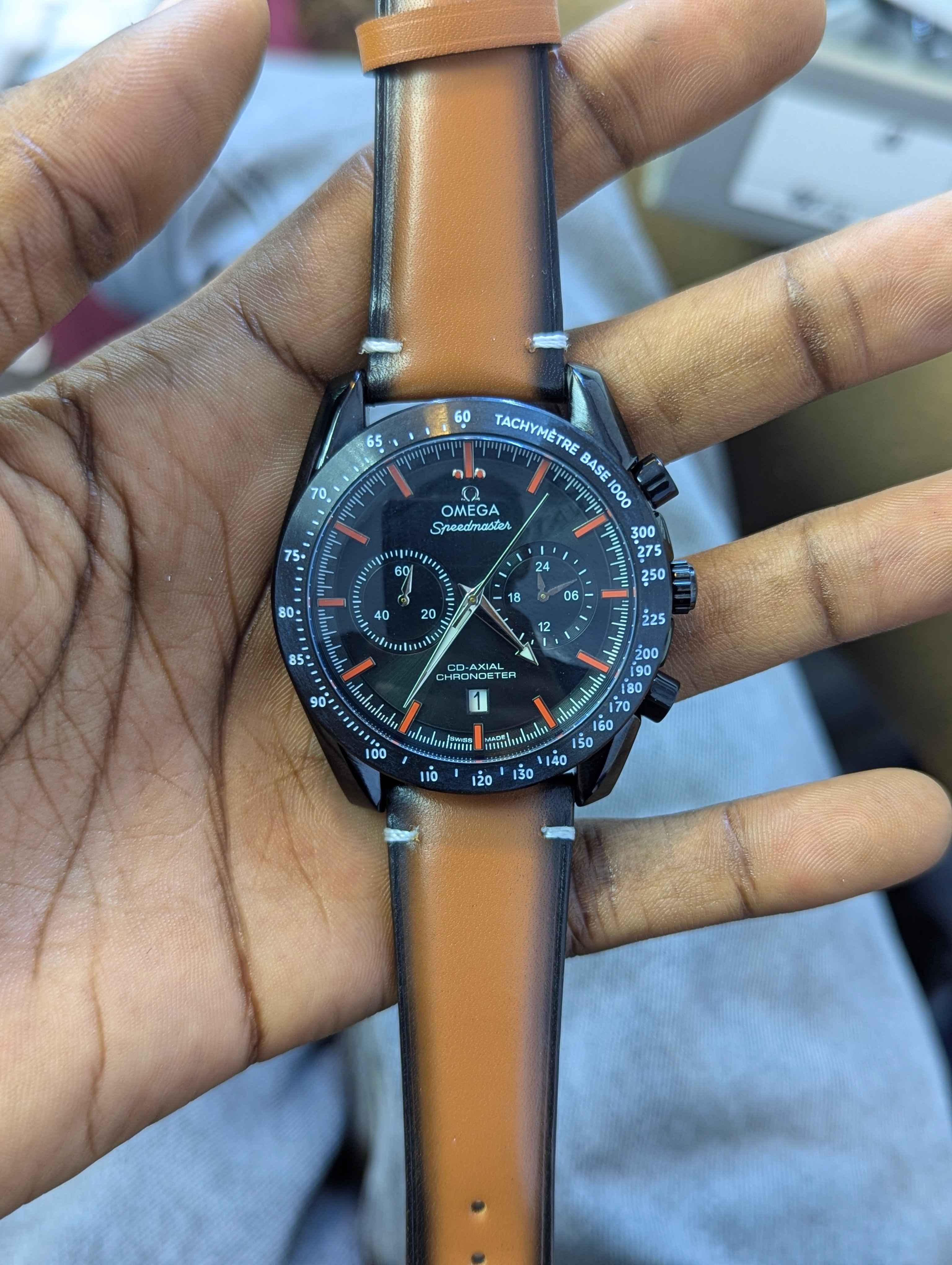OMEGA CHRONO view 1