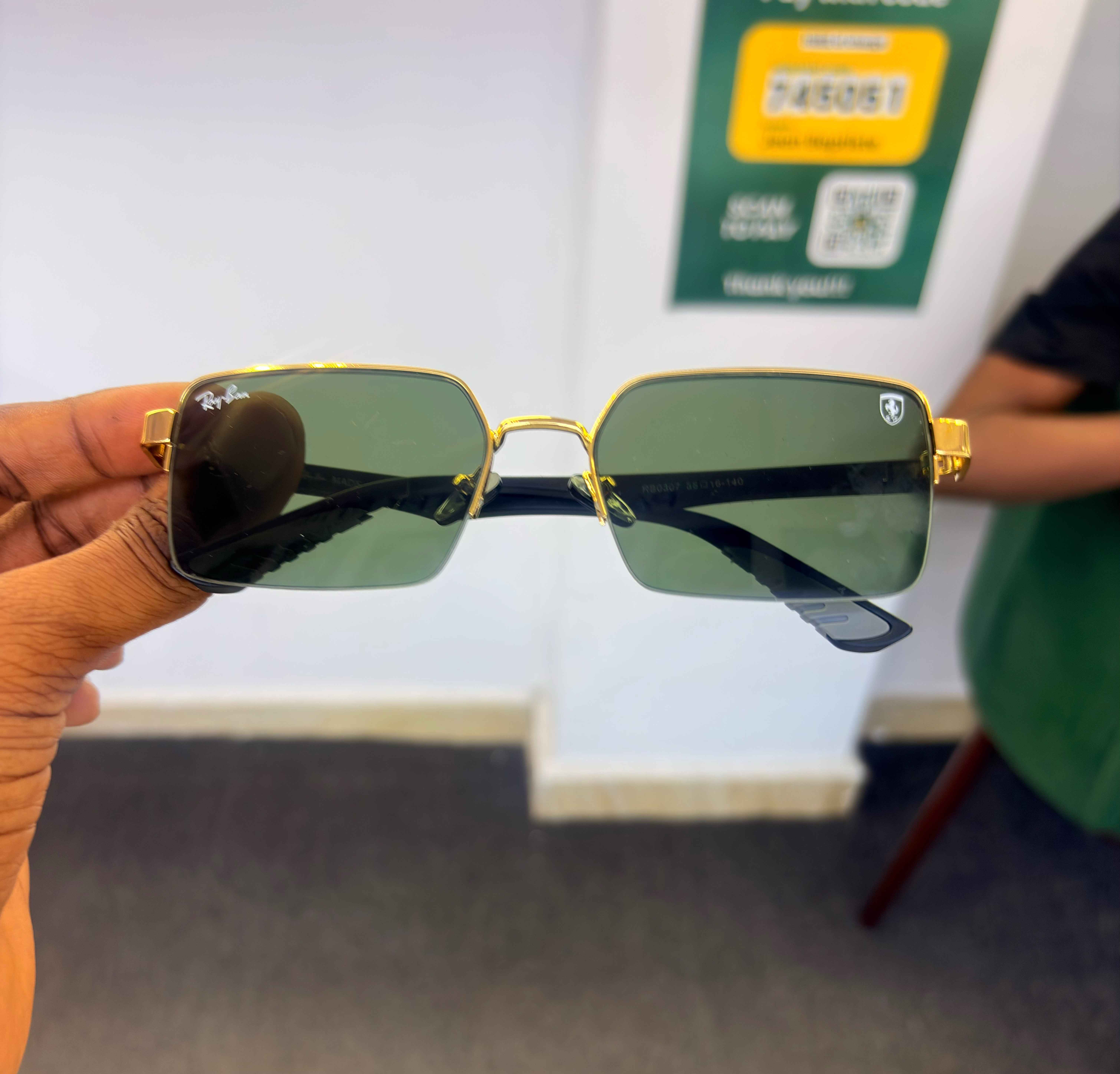 RAYBAN RECTANGULAR view 1