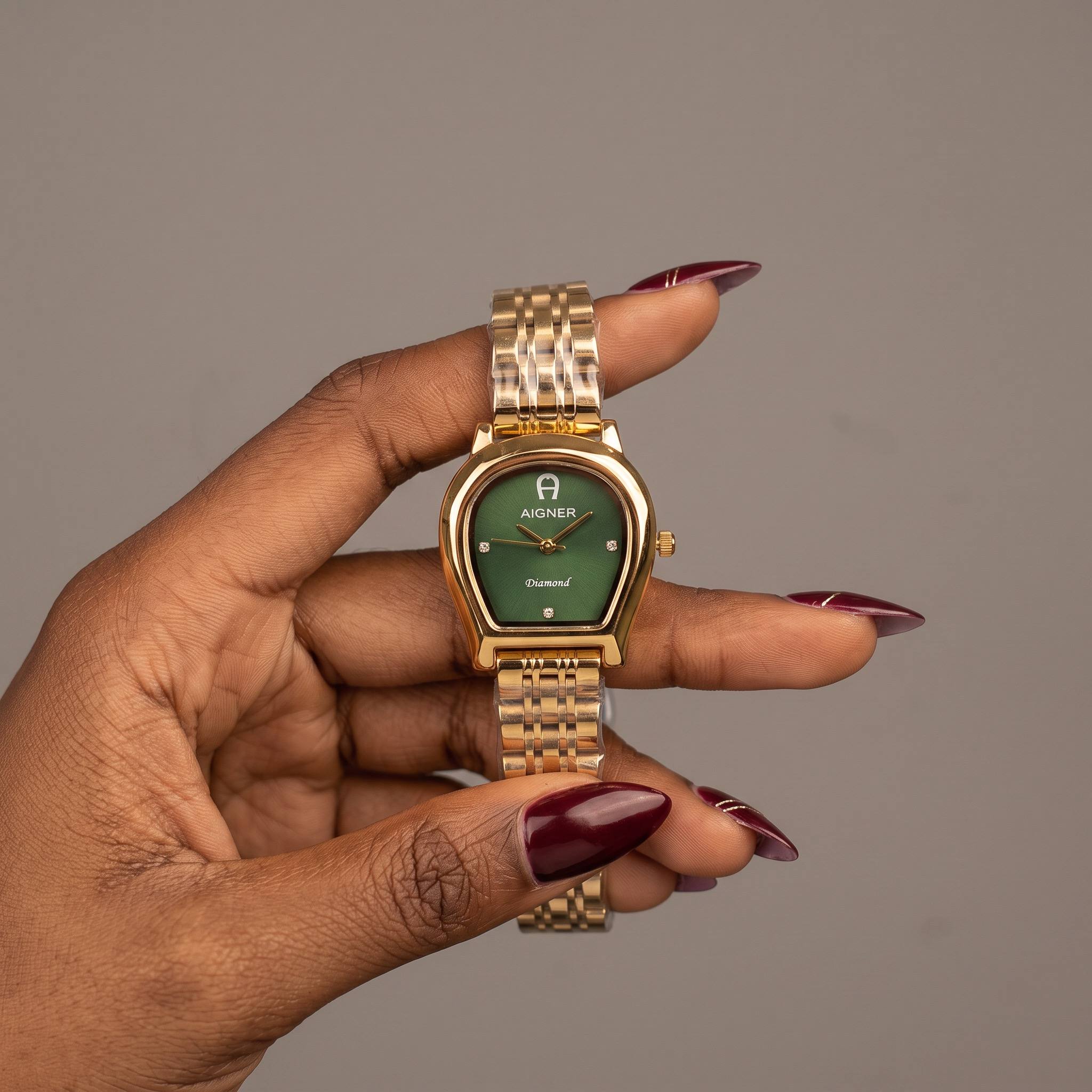 Aigner Diamond view 1