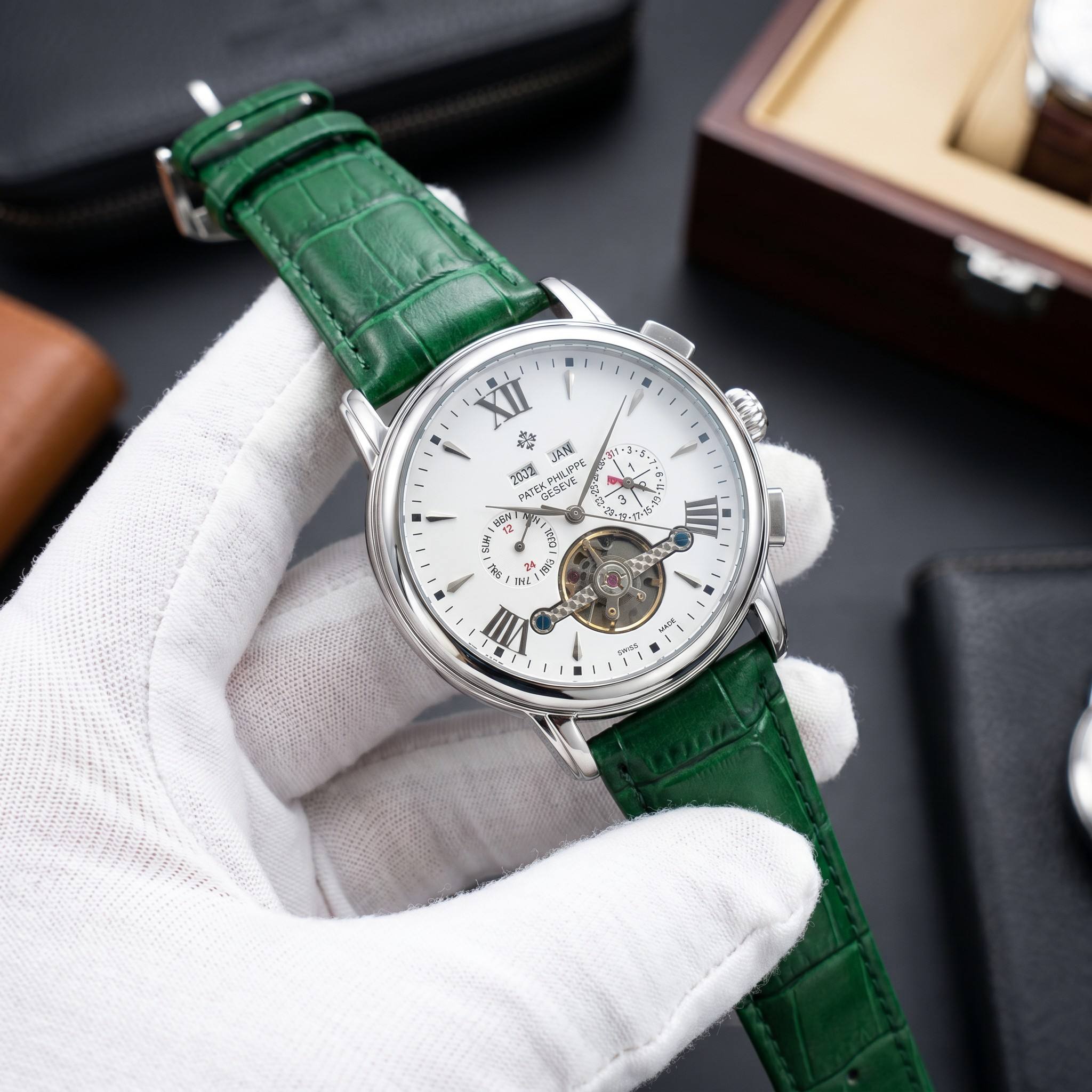 PATEK PHILIPPE GENEVE view 1