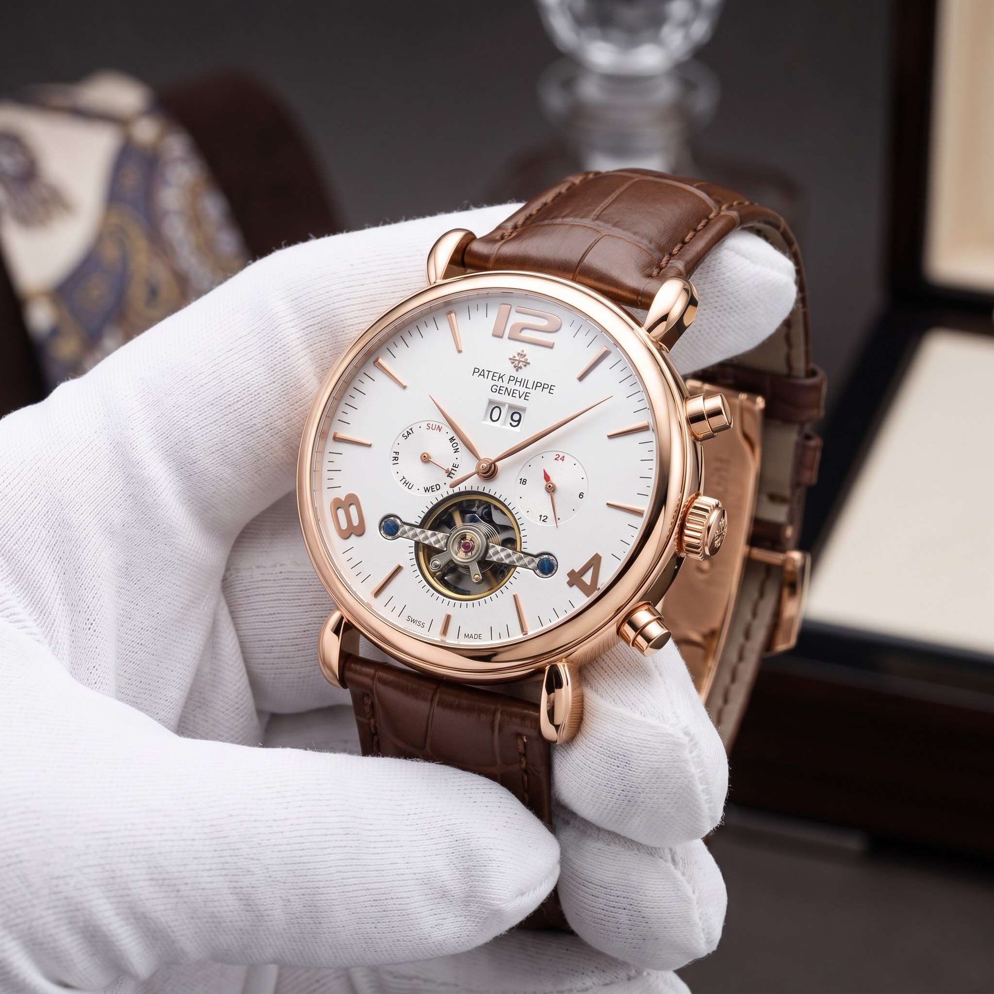 PATEK PHILIPPE GENEVE view 1