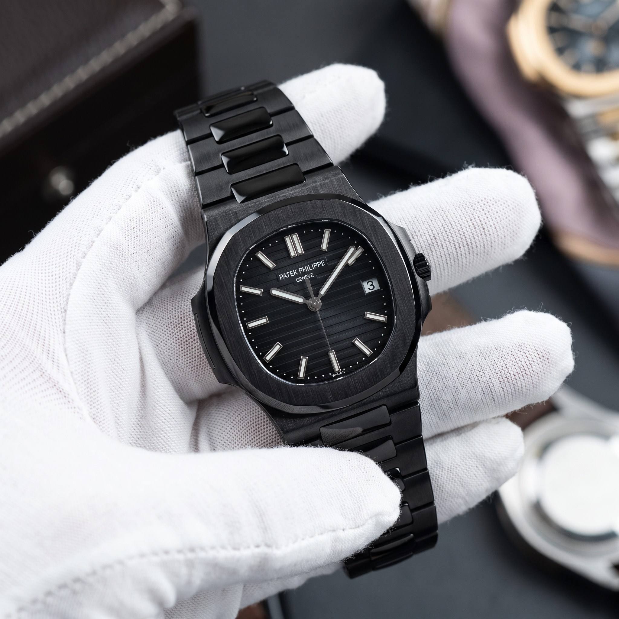 PATEK QTZ view 1