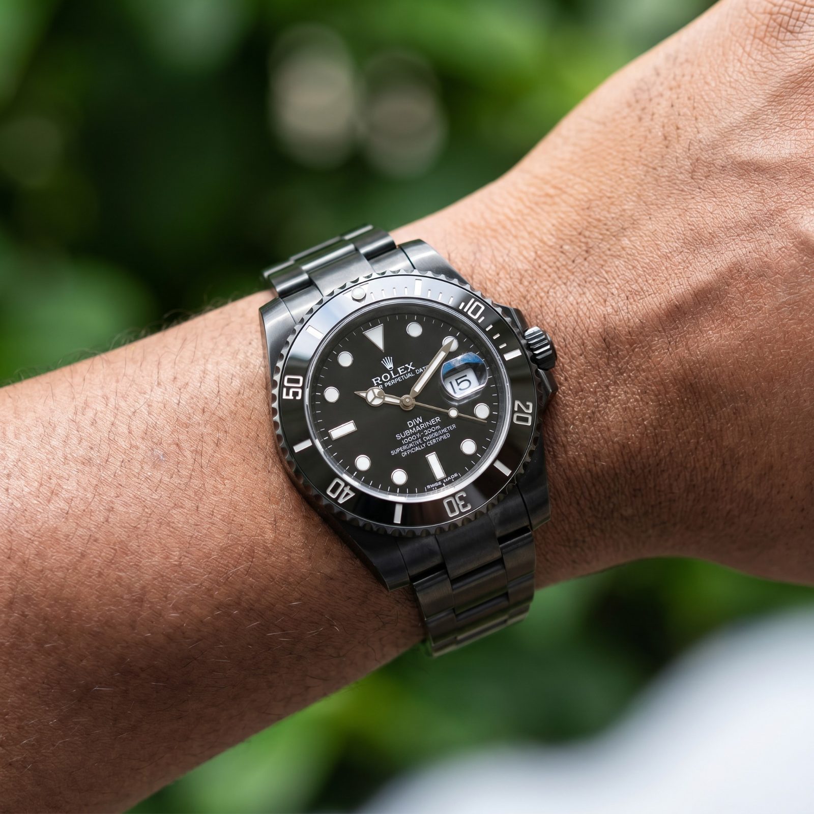 Rolex DIW Submariner view 2