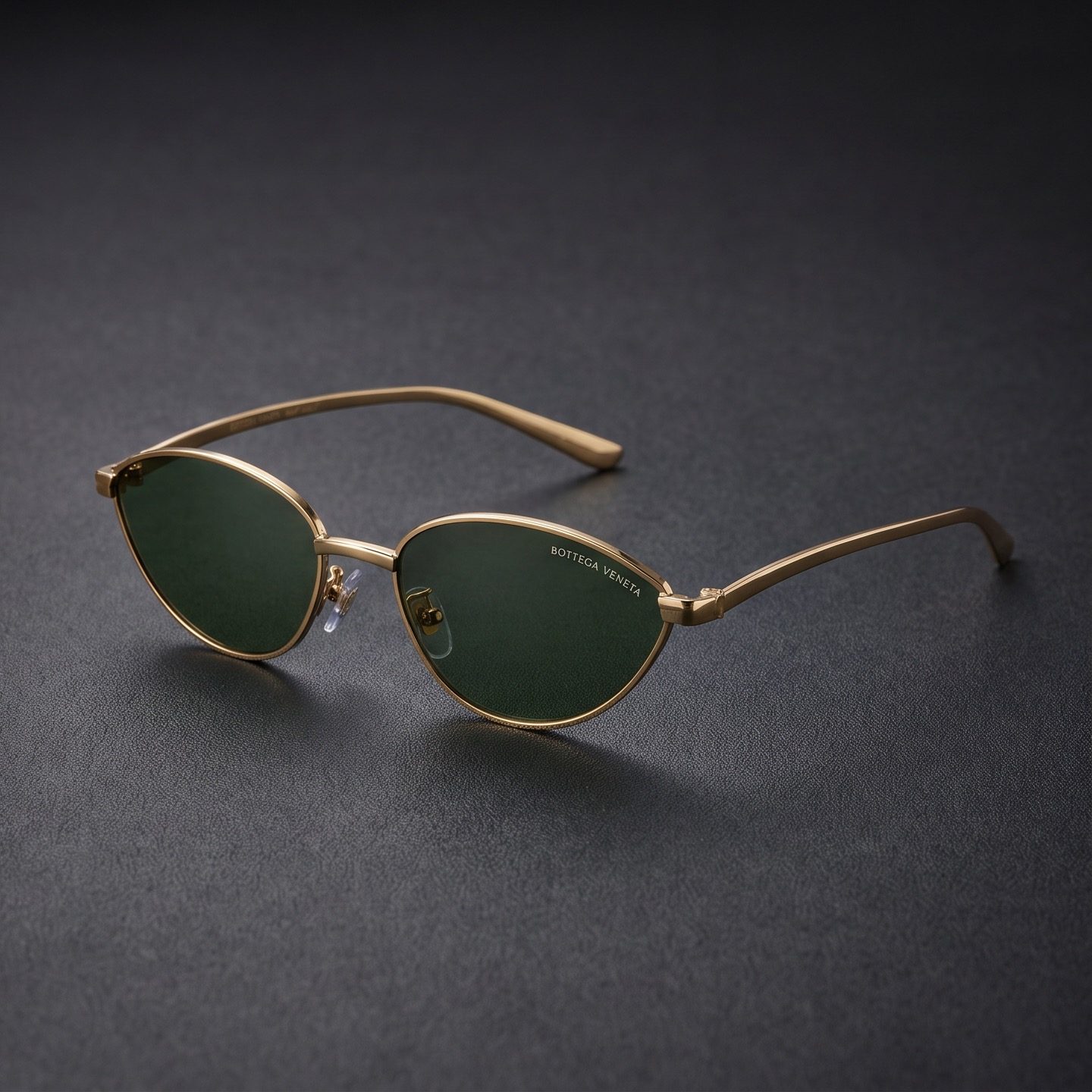 BOTTEGA VENETA CAT EYE view 2