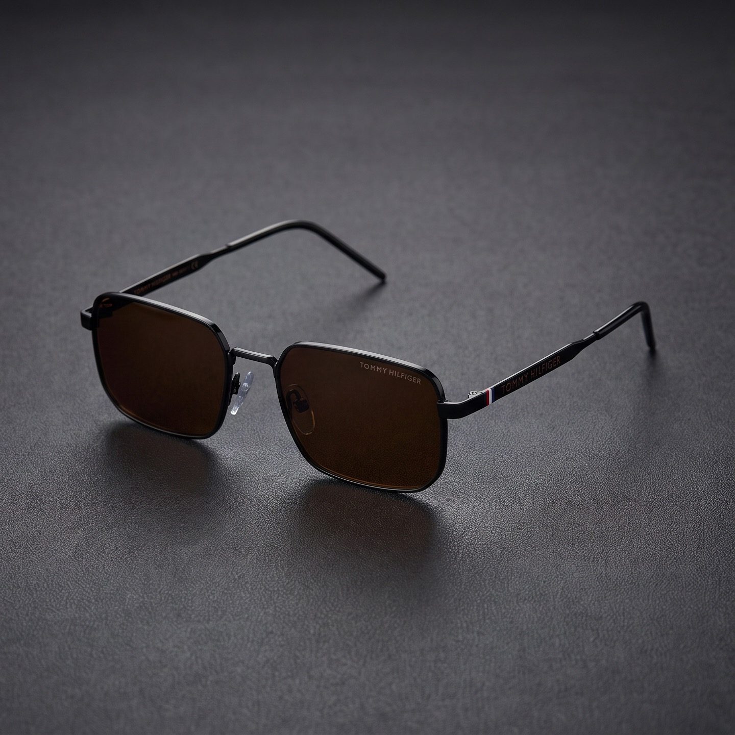 TOMMY RECTANGULAR view 2
