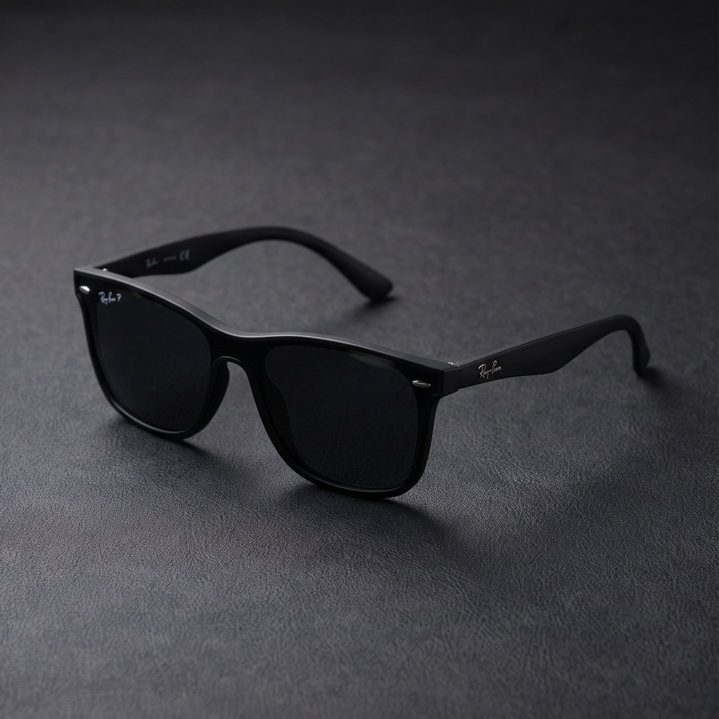 RAYBAN WAYFARER view 2