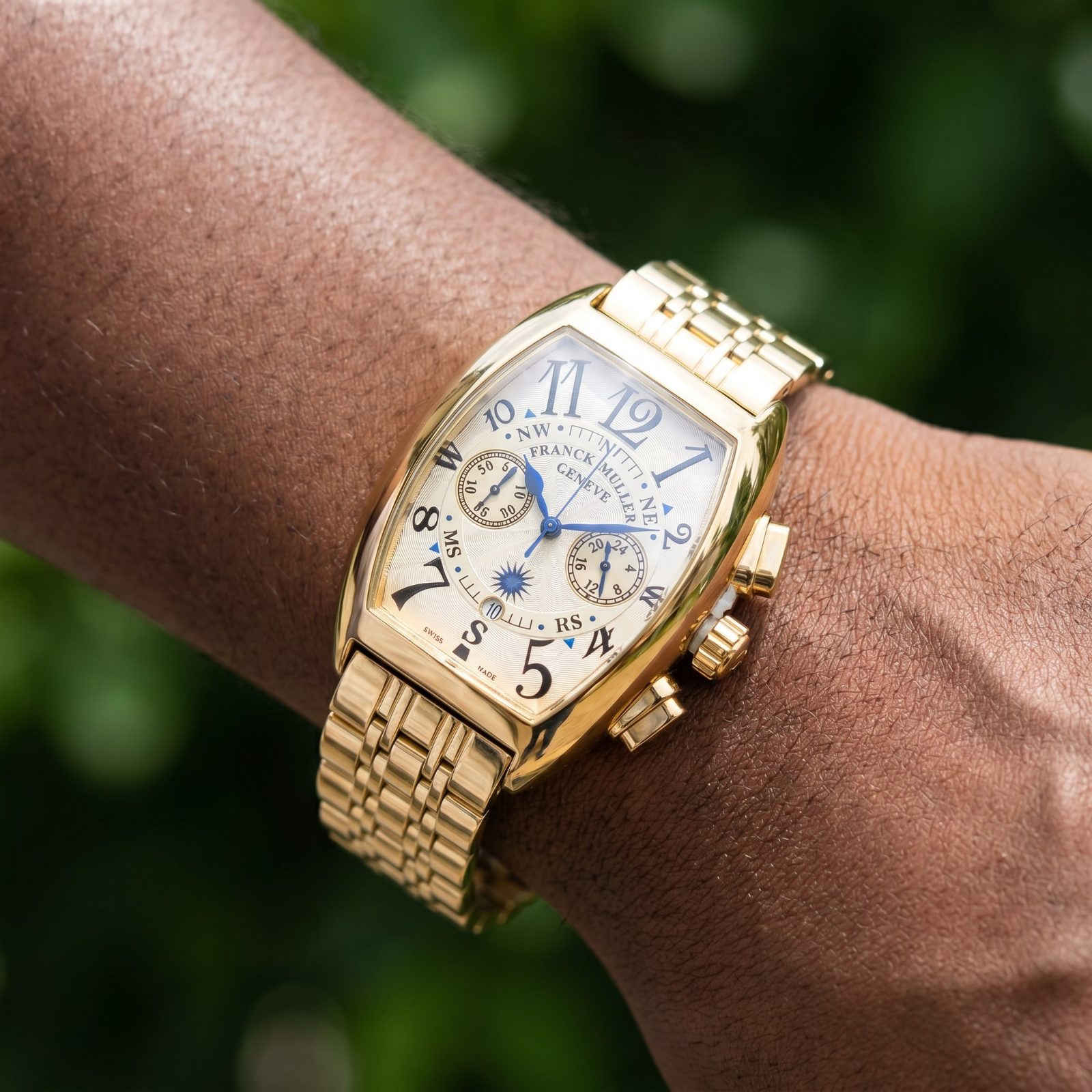 Franck Muller Genève Tonneau Chronograph view 2