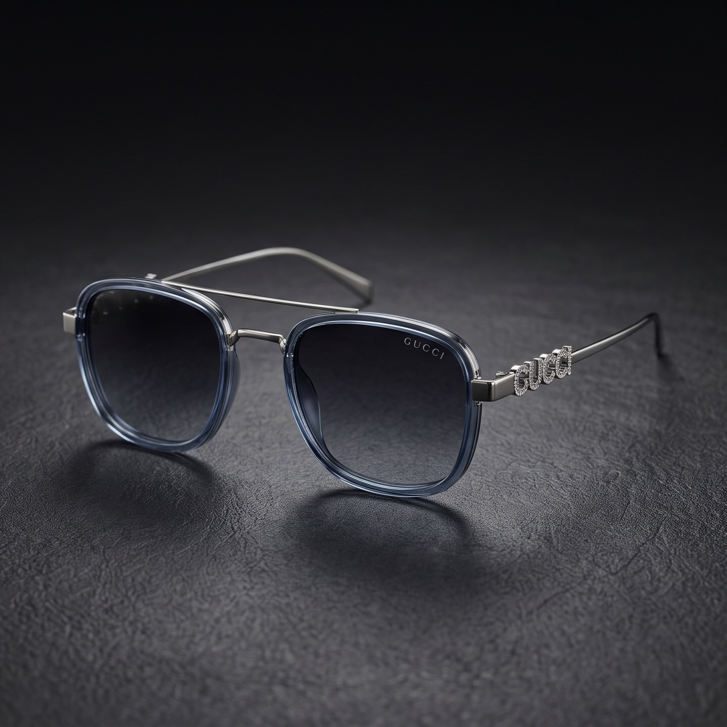 GUCCI SQUARE view 2