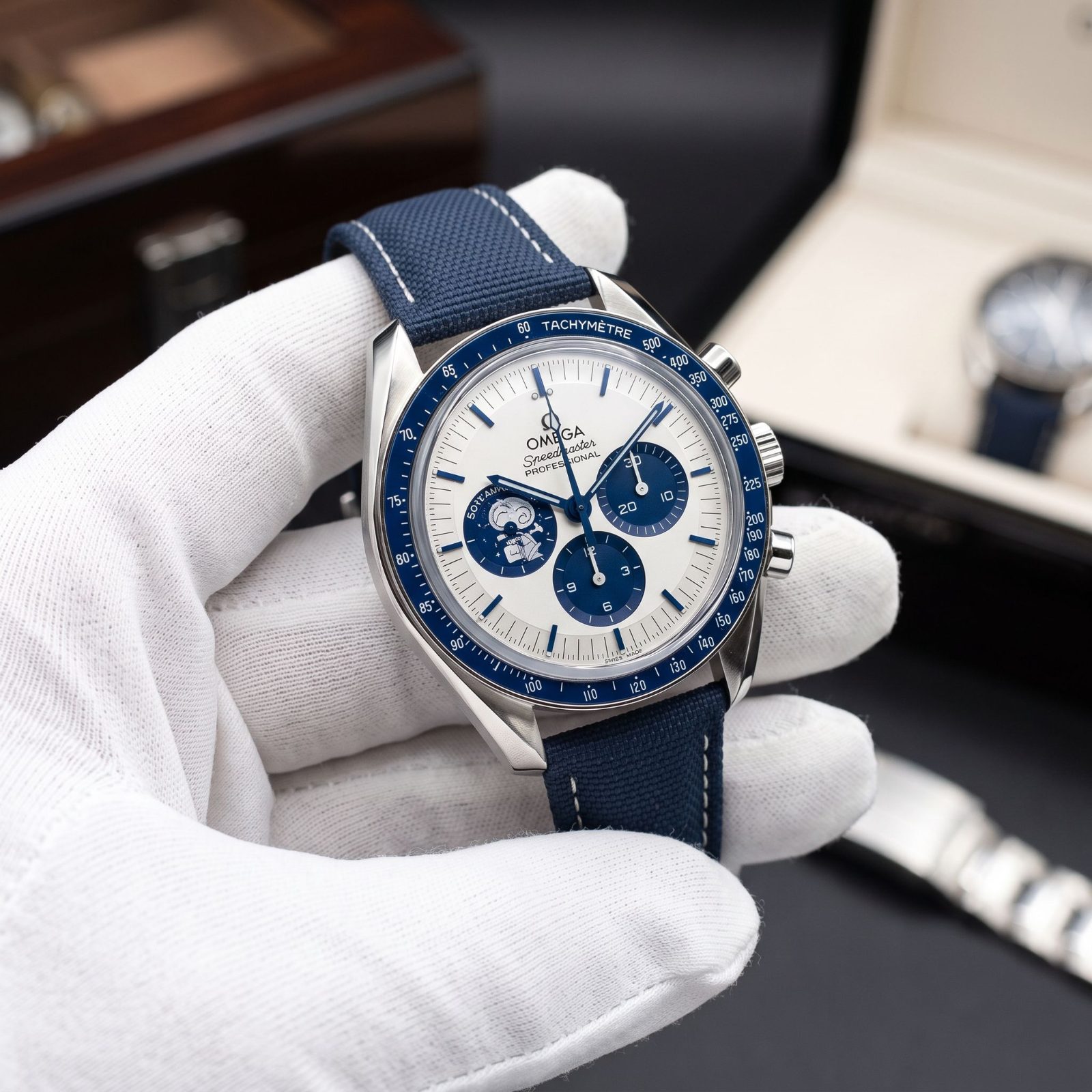 Omega Speedmaster Professional view 1