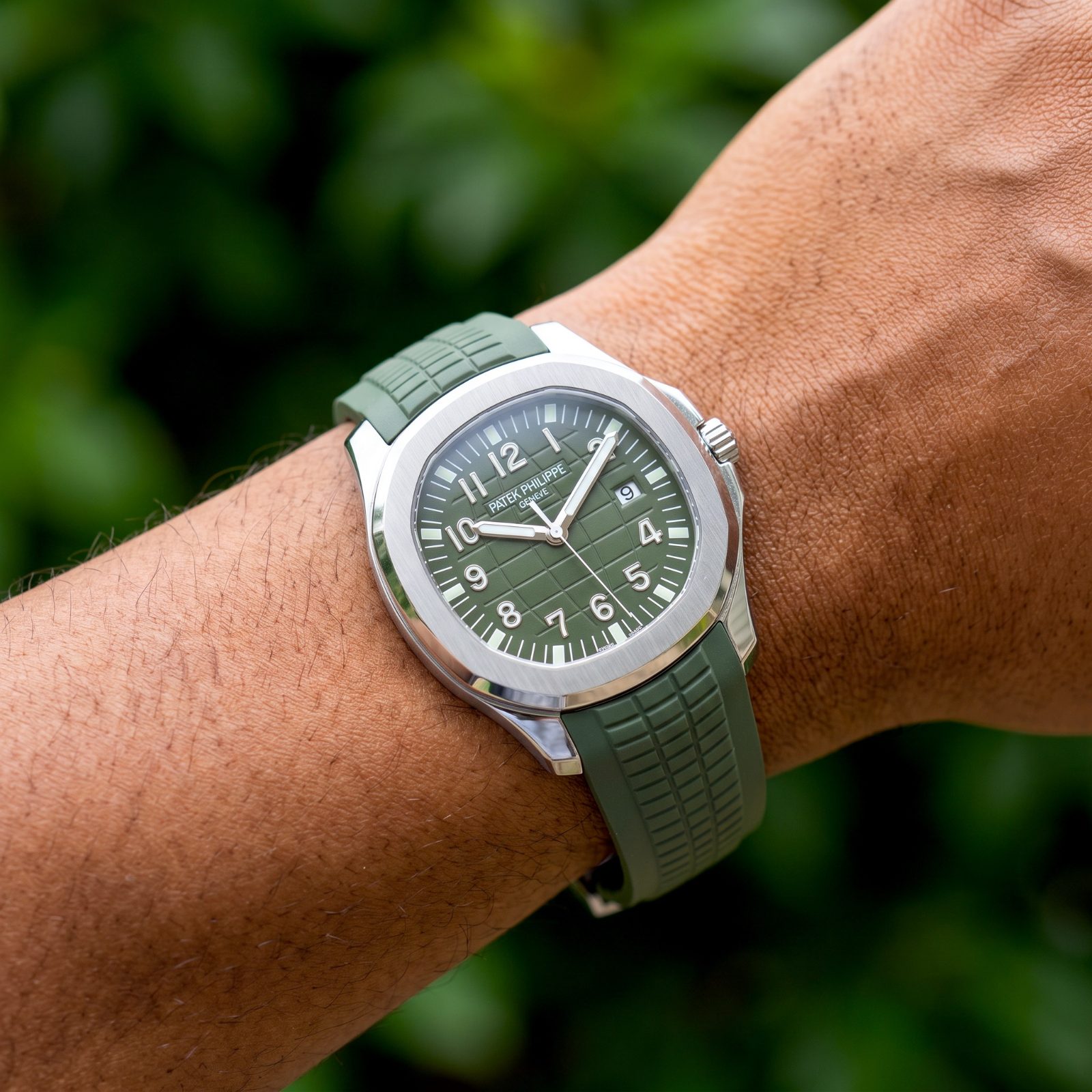 Patek Philippe Aquanaut view 2