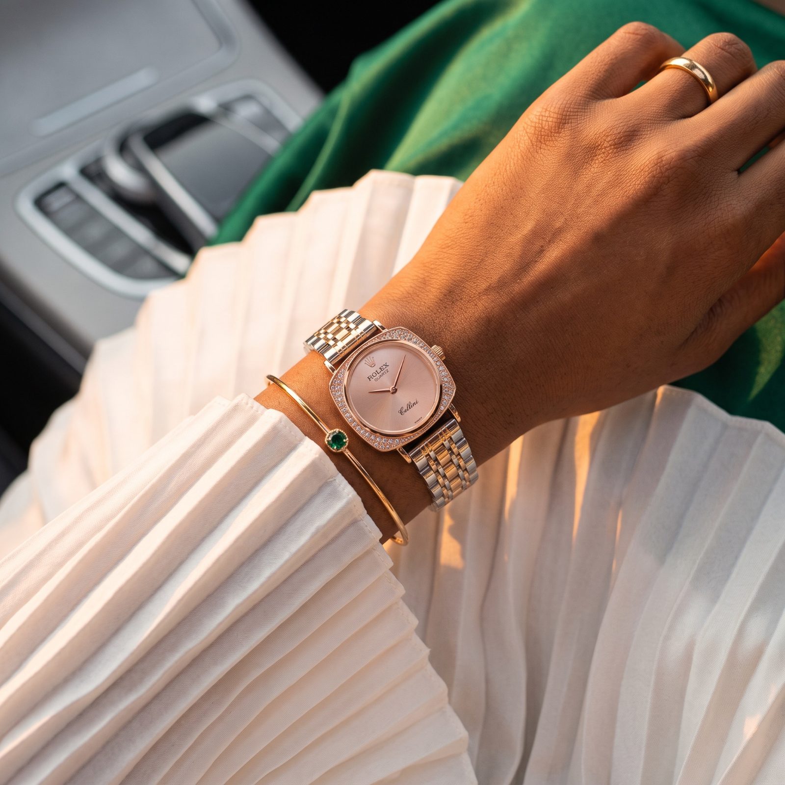 Rolex Cushion Diamond rose Gold view 2