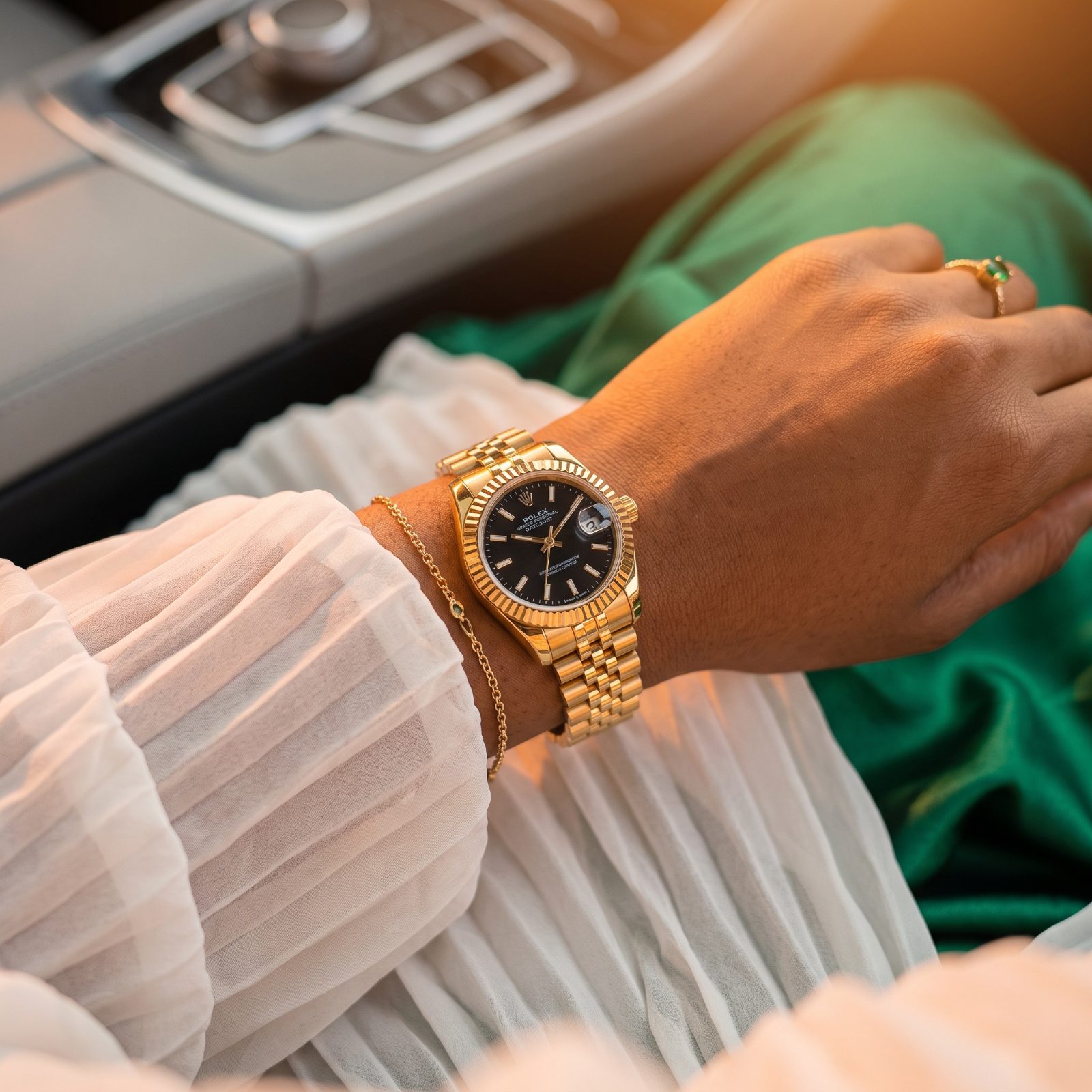 Rolex Oyster Perpetual Datejust Automatic view 2