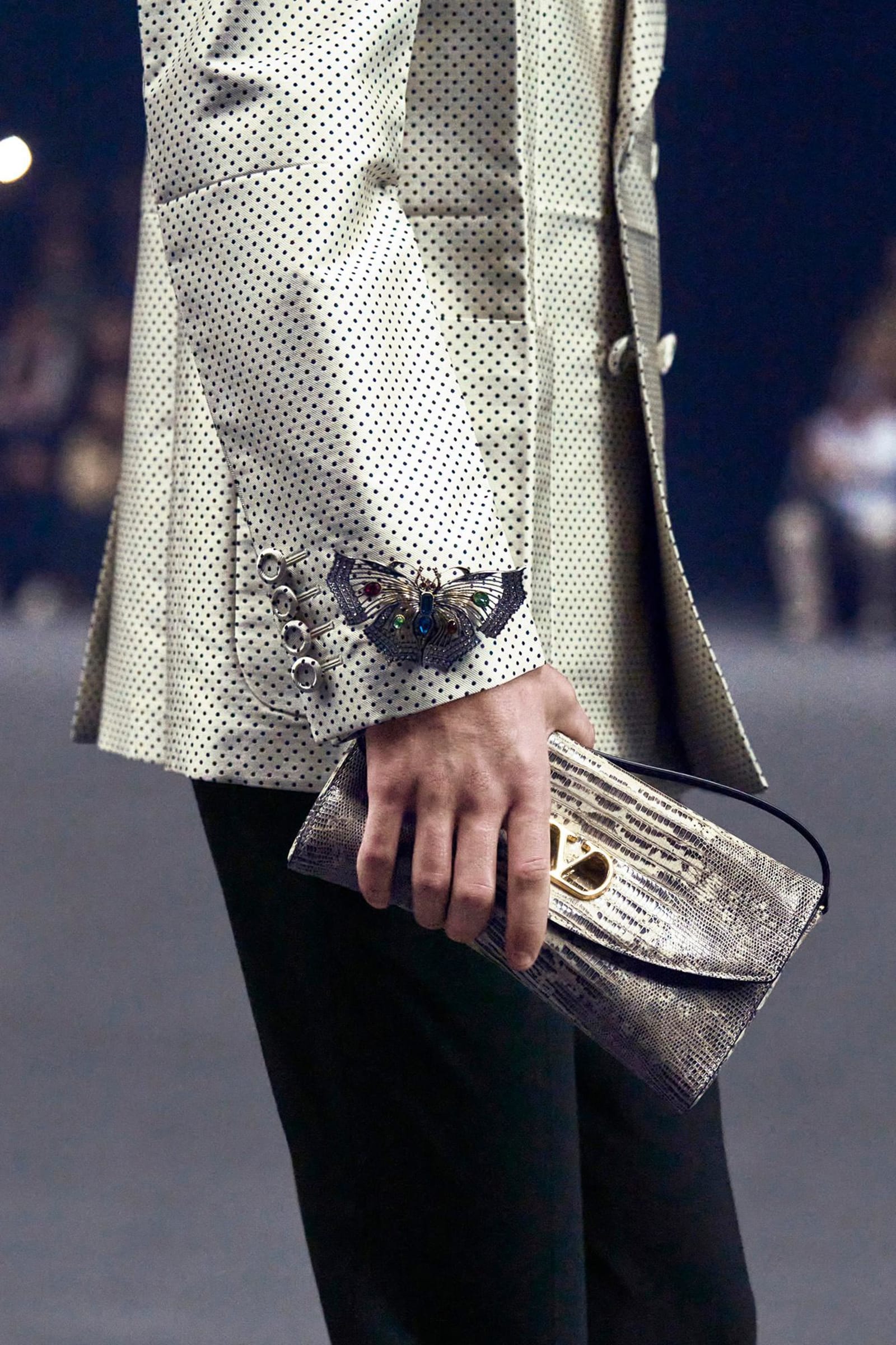 006A_VALENTINO_SS26-1760371804363