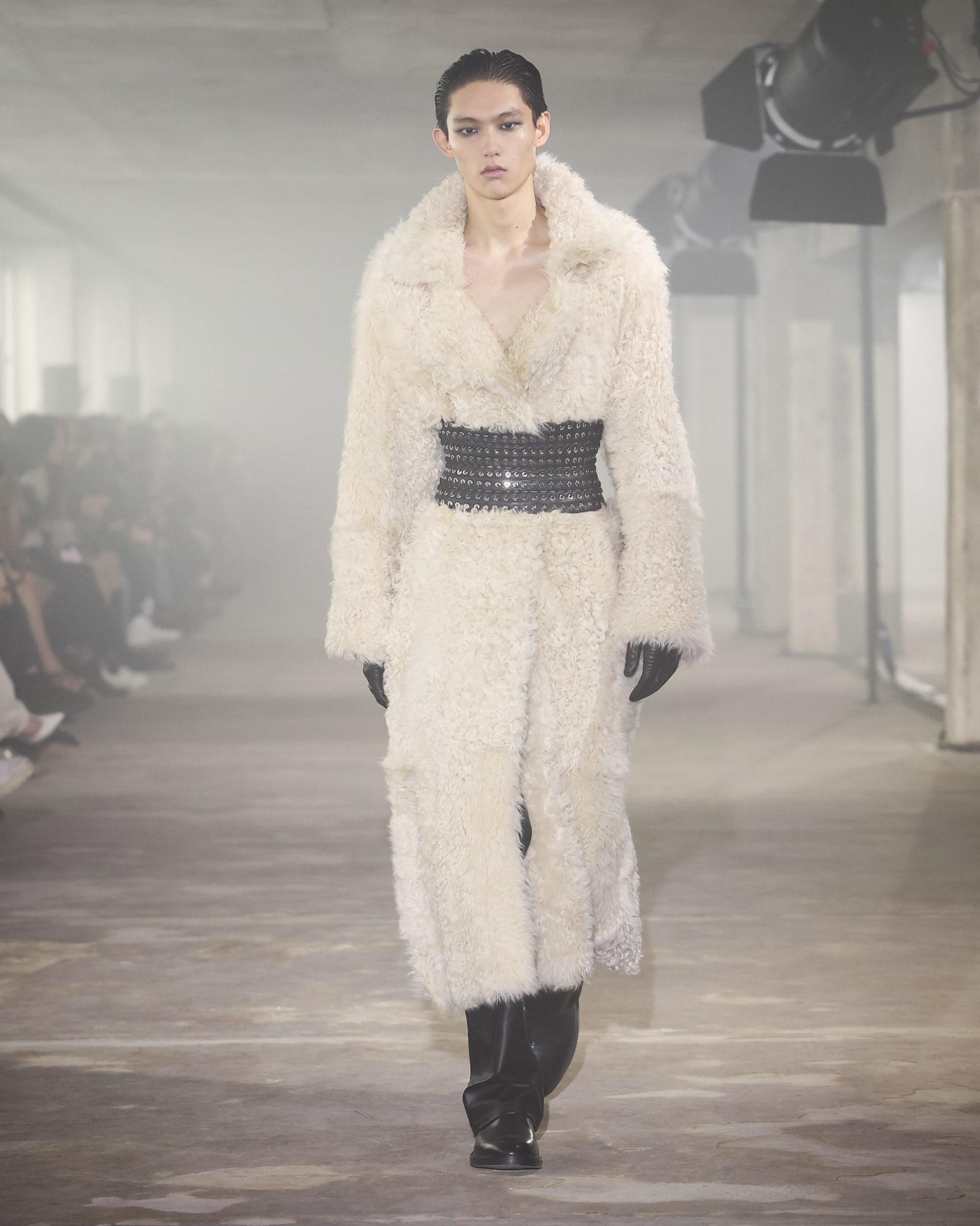 014-mon-0285-scaled-1742416757635-9p968njsj3k