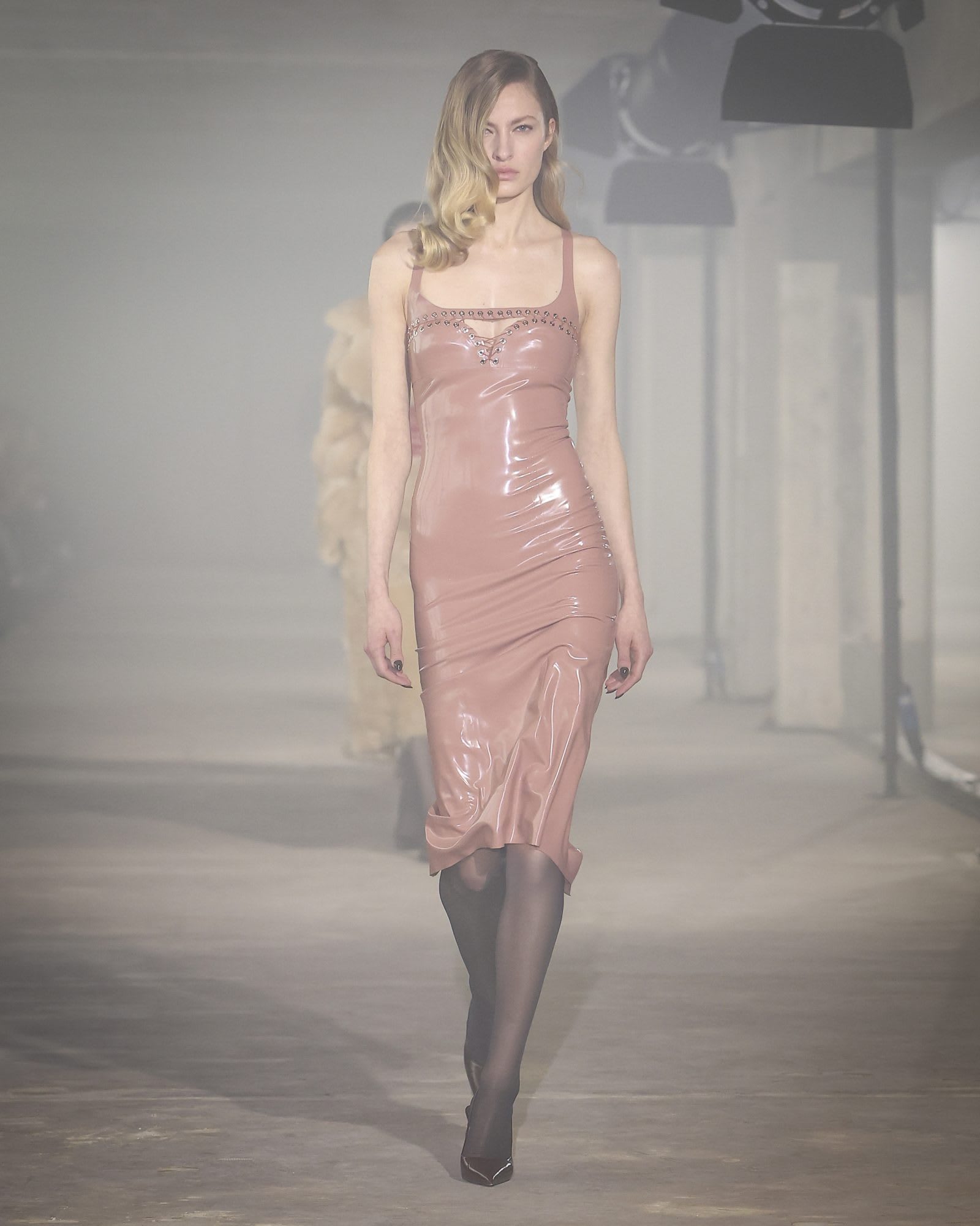 021-mon-0467-1600x2000-1742416758545-4rs0ulntgff