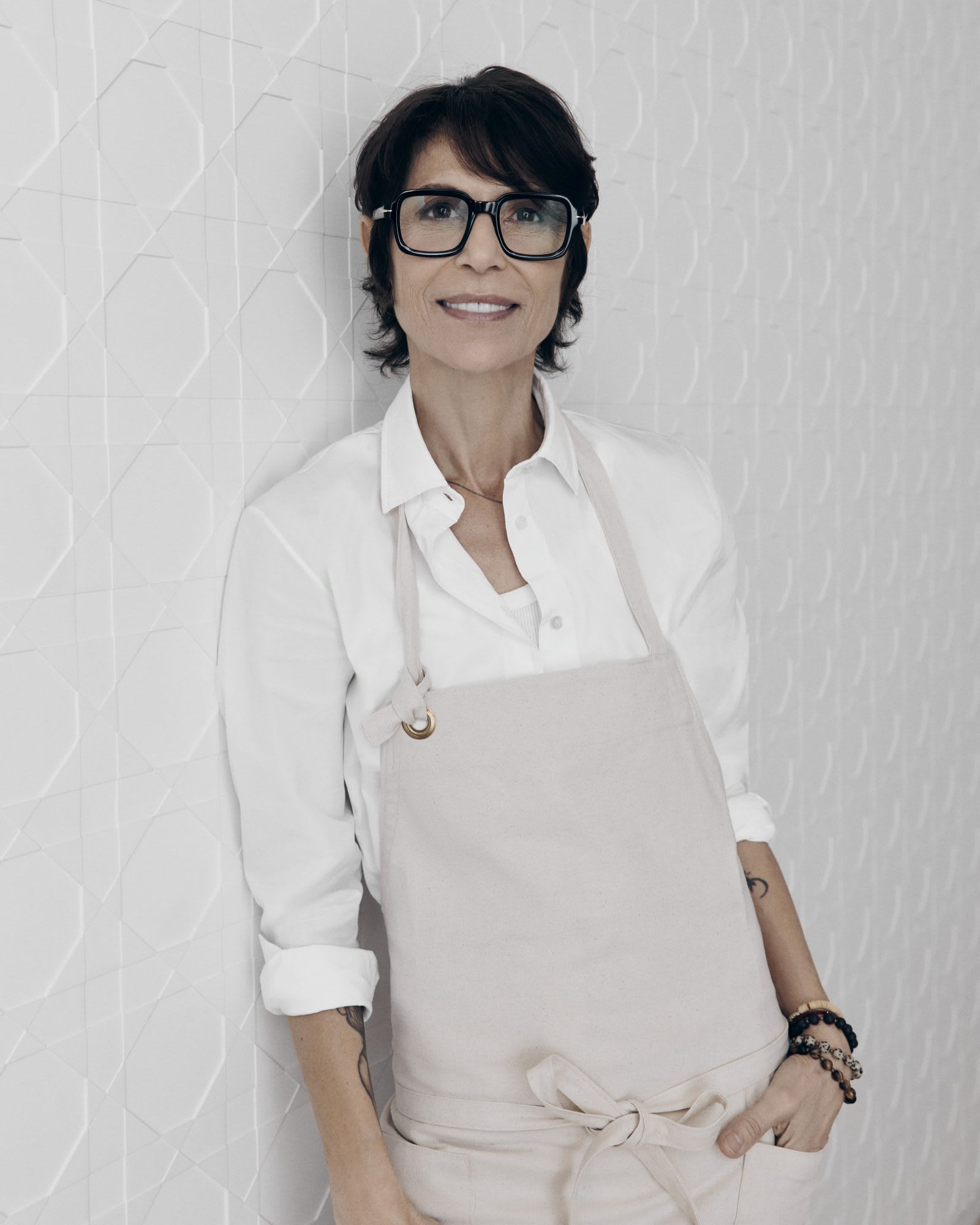 04-portrait-0035-1600x2000-1742417020116-5fh7f7x7jf7