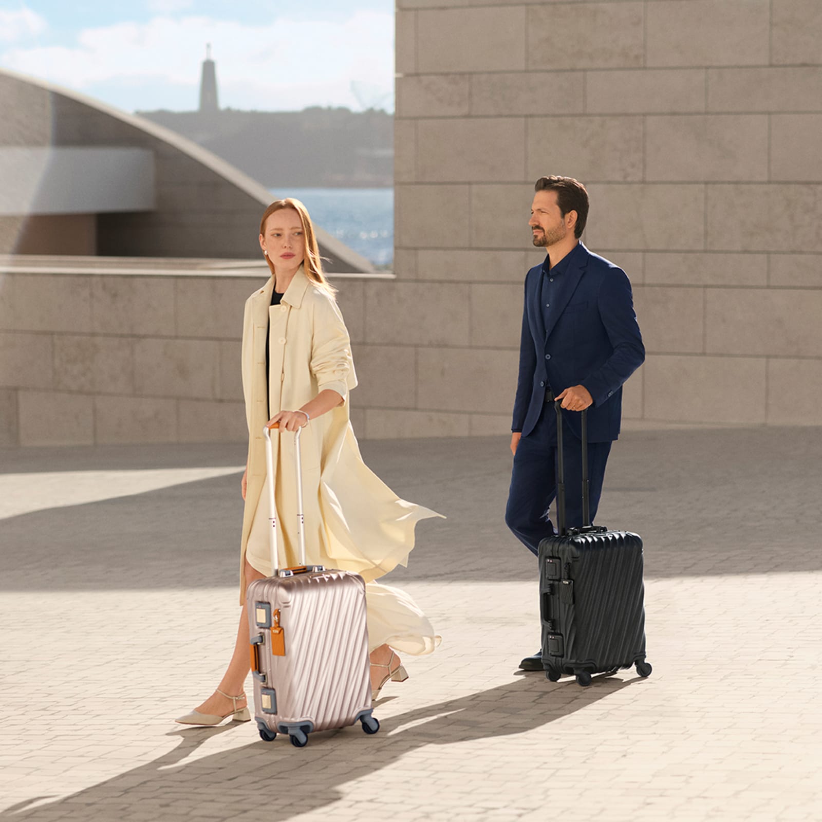 13_SS25_50TH_ANNI_OnModel_19DAlumIntlCO_Black--Blush_199_V3A_FINAL_RGB_72_1080x1080-1742684976182