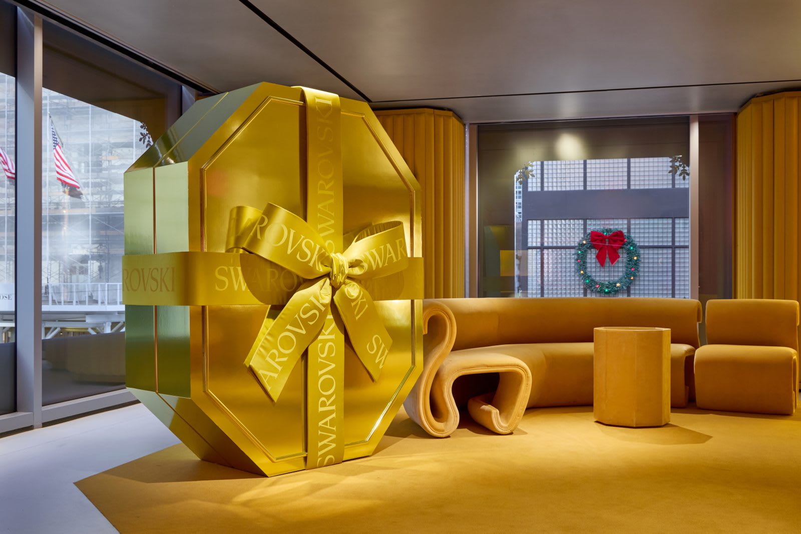 241102-swarovski-decoration-0103-1600x1067-1742417978583-rfw0mc5oosb