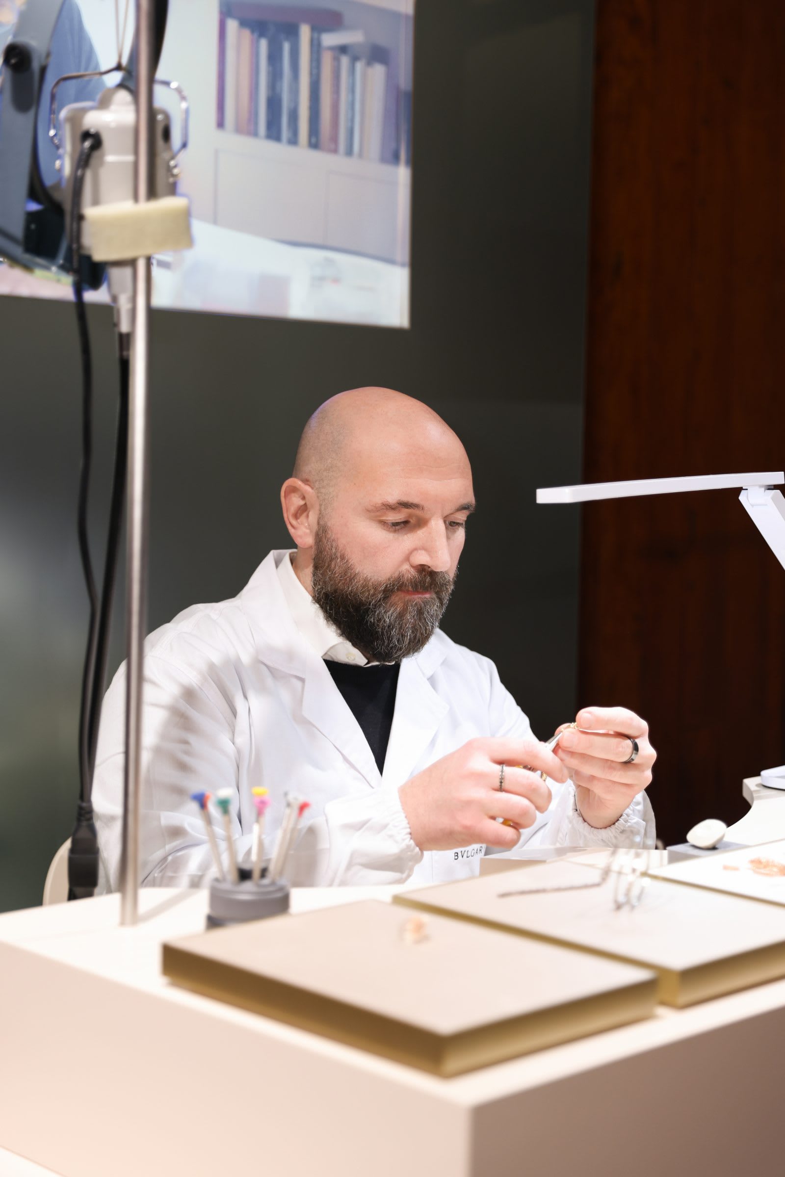 3-serpenti-experiences-1600x2399-1742417617601-f6g8p304g1a