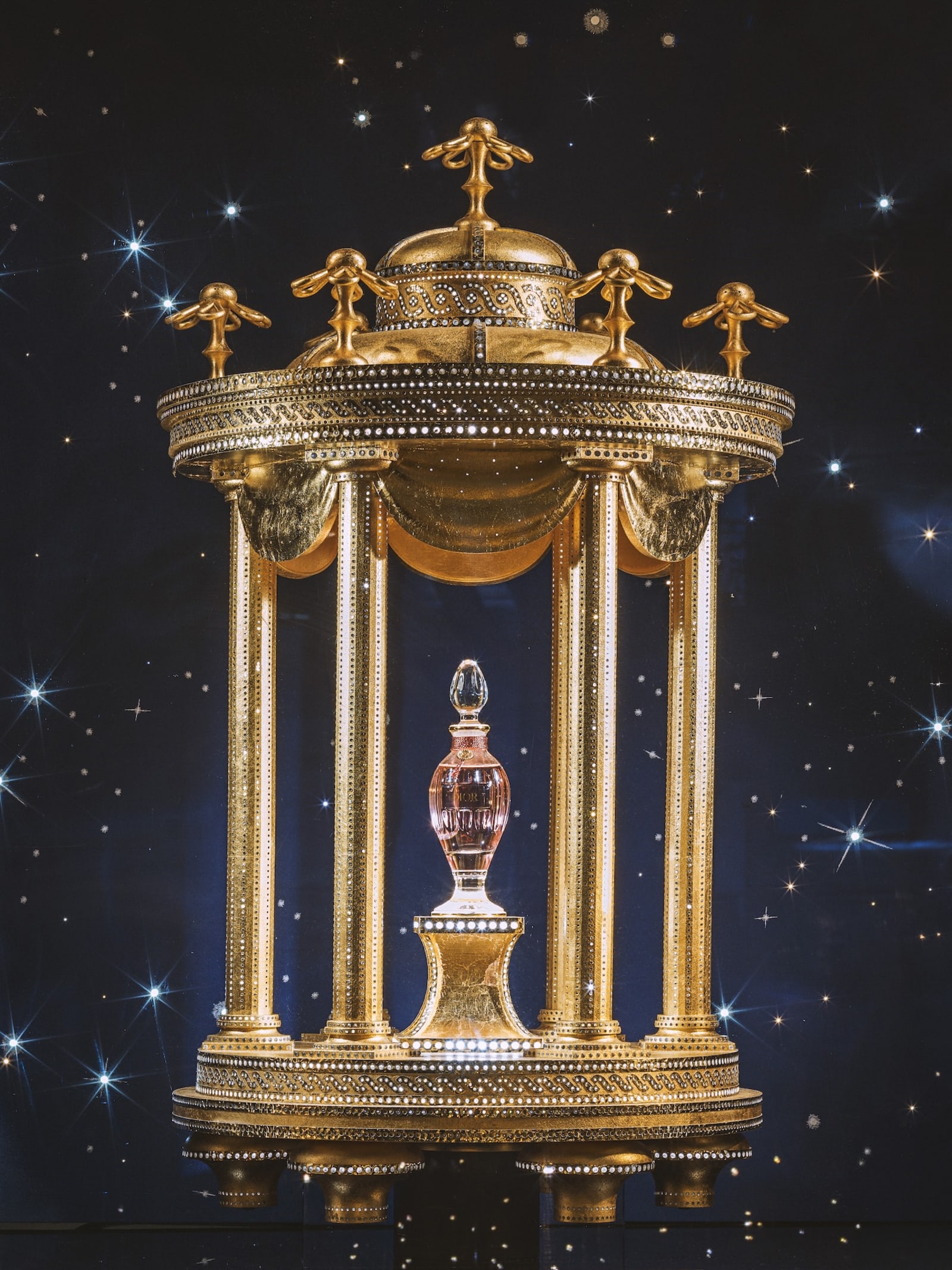 30-MONTAIGNE-PARIS-KRISTEN-PELOU(43)-1764268868192