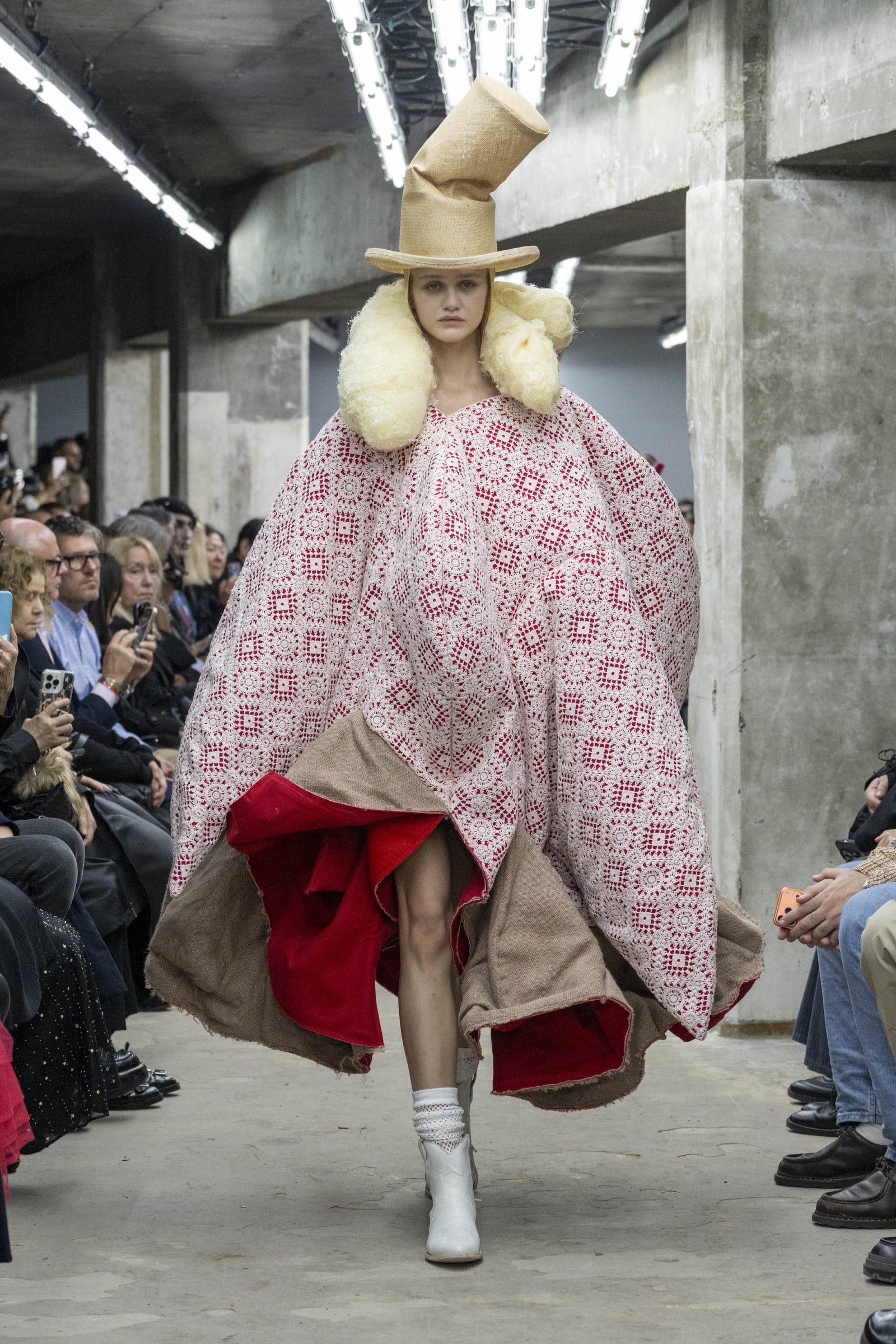 Comme-des-garcons-SS26-005-1760811857167