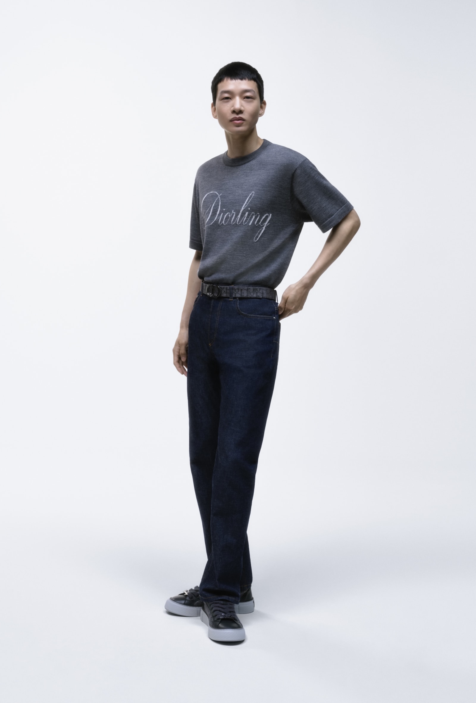 DIOR-MENS-WINTER-2025_2026_DIORLING_LOOKS-BY-BRETT-LLOYD-LOOK(6)-1754085522042