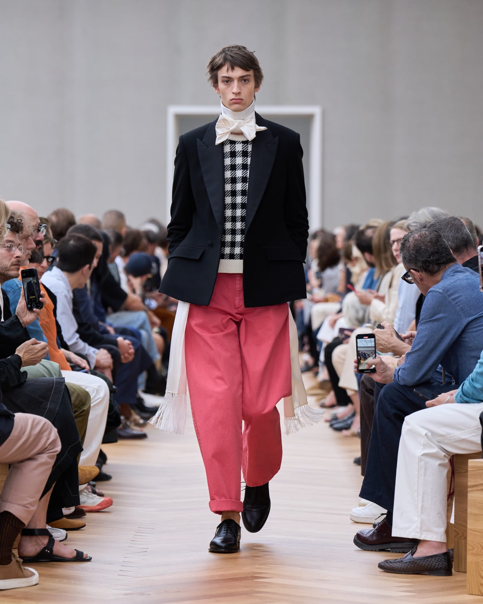 DIOR-SUMMER-2026-COLLECTION_VISUELS_LOOKS_LOOK(36)-1751087006044