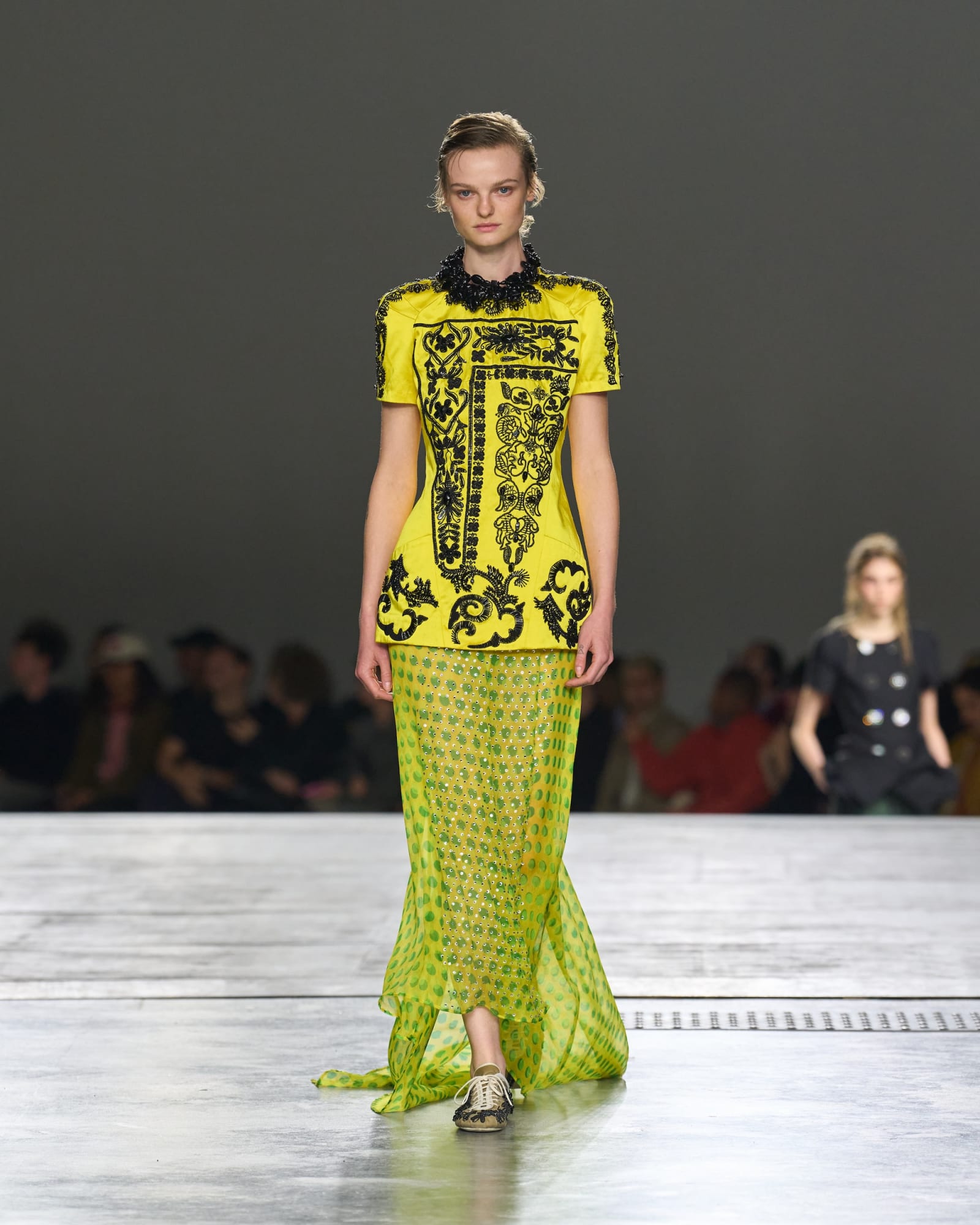 Dries-Van-Noten-025-1762102872857