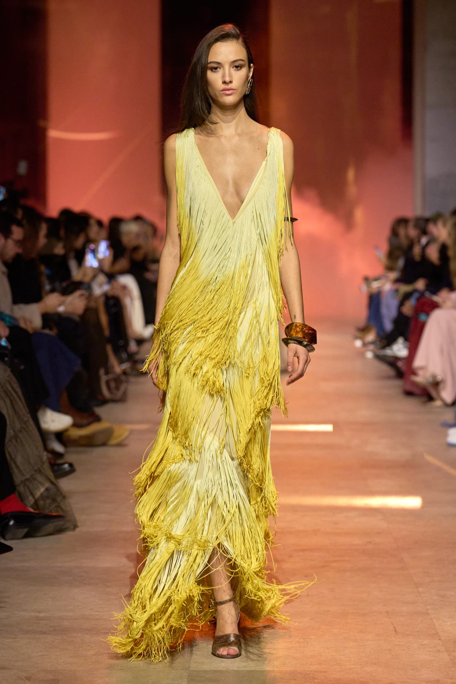 ELIE-SAAB-RTW-SS26_LOOK(56)-1760584740927