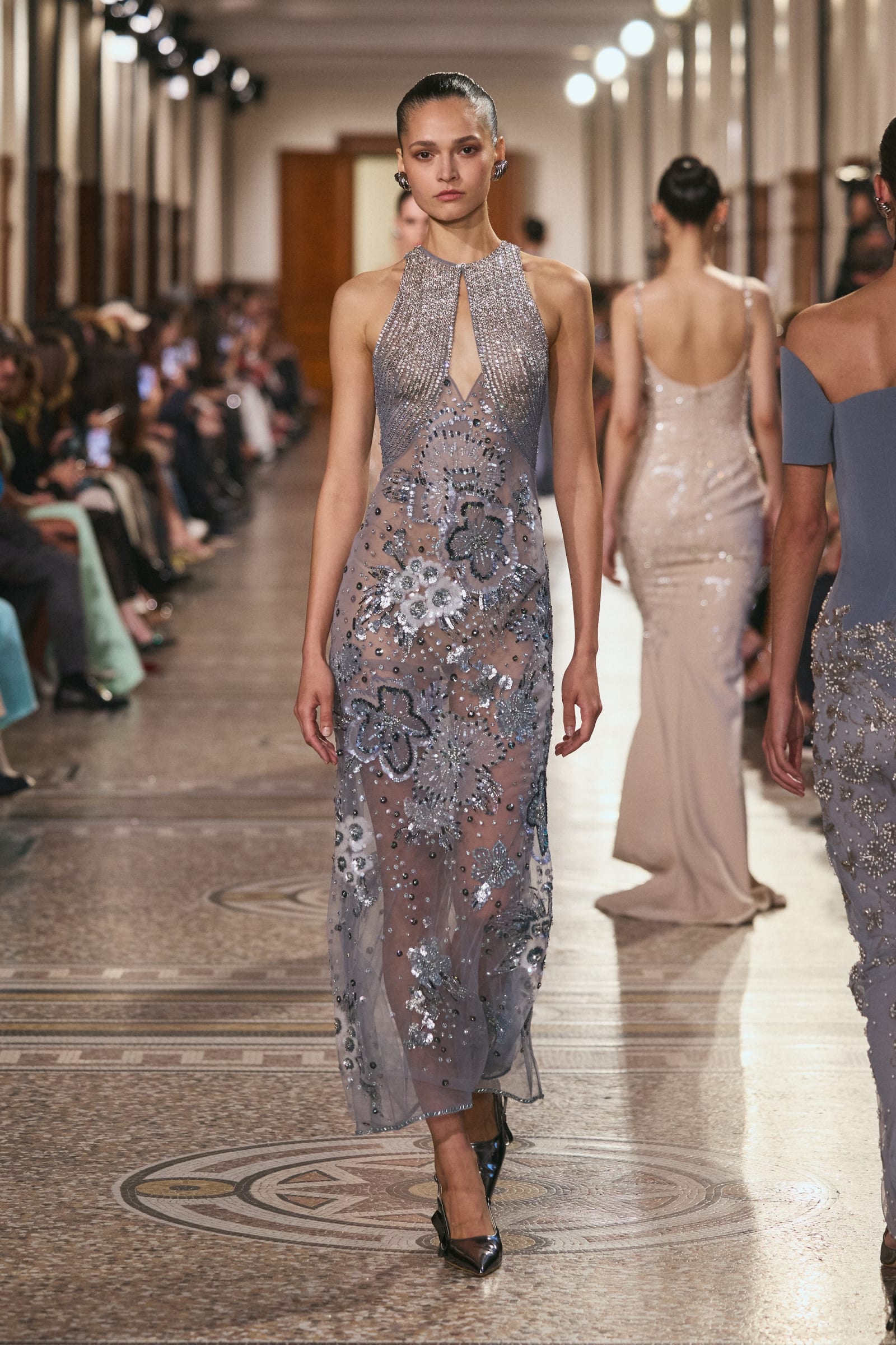 Hobeika_ss26_runway_press_look_47-1761075327277