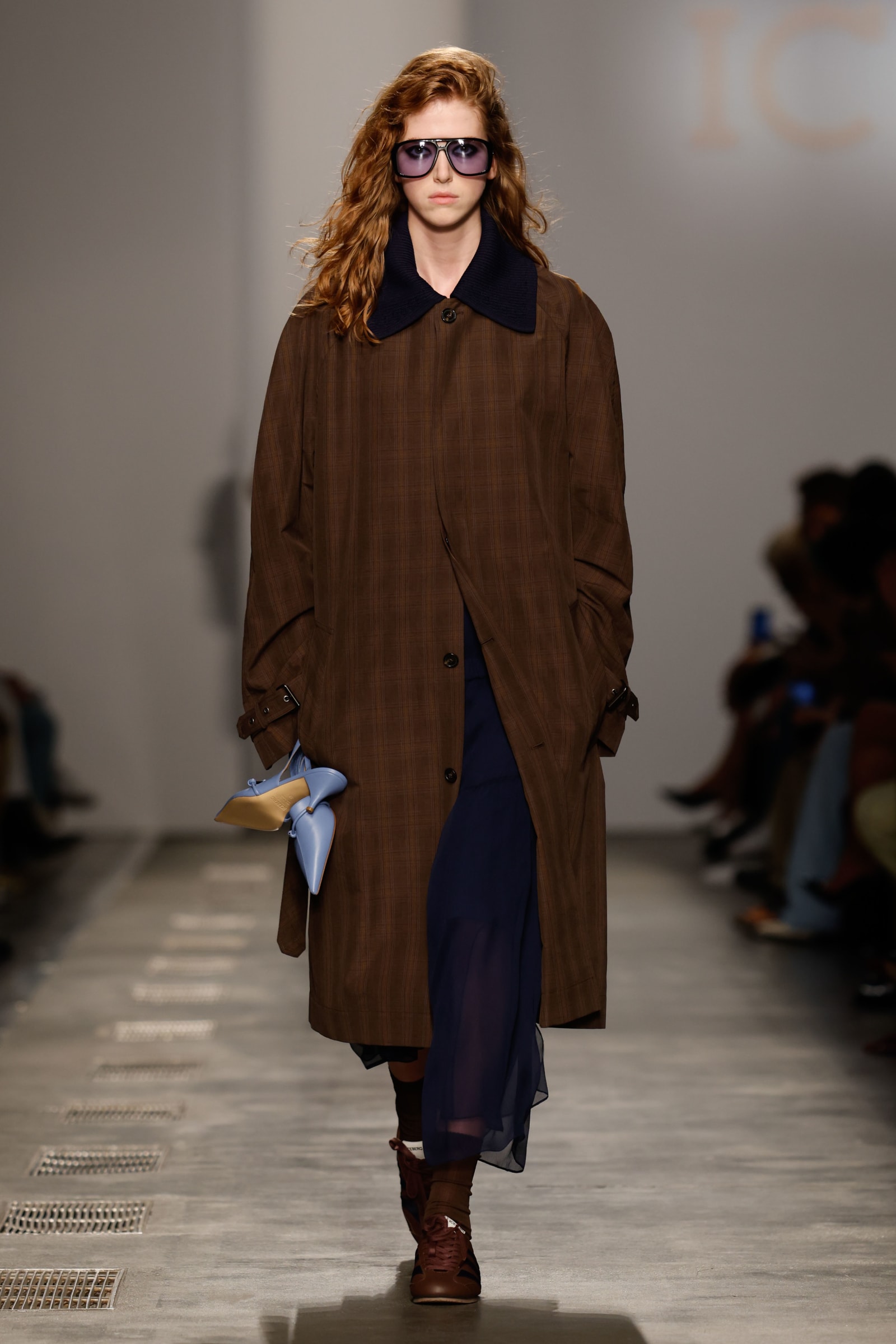 ICEBERG_SS26_FashionShow_Look-14-1759193093016